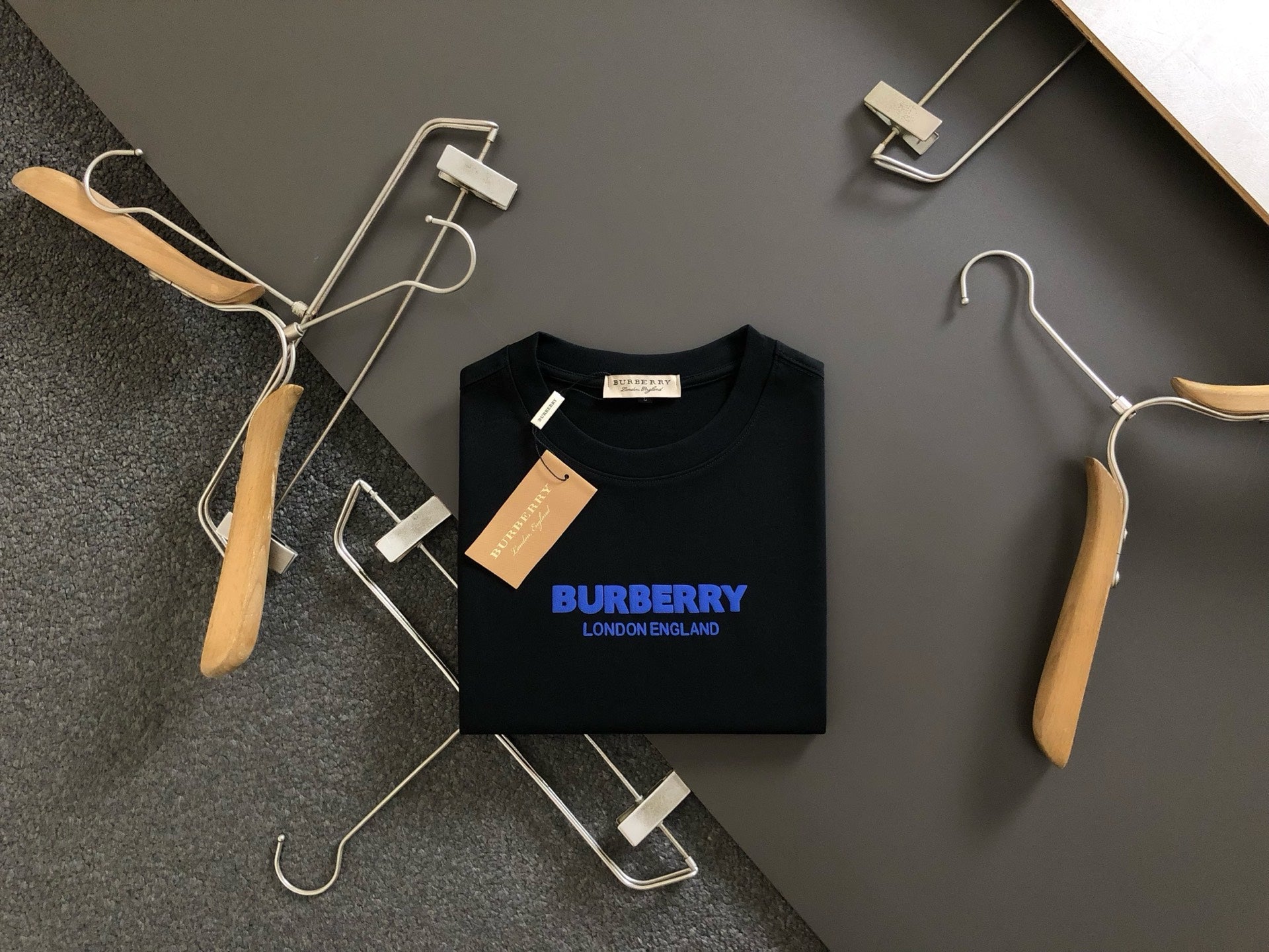 LuxluxHouse Best Quality Clothes Burberry T-shirt