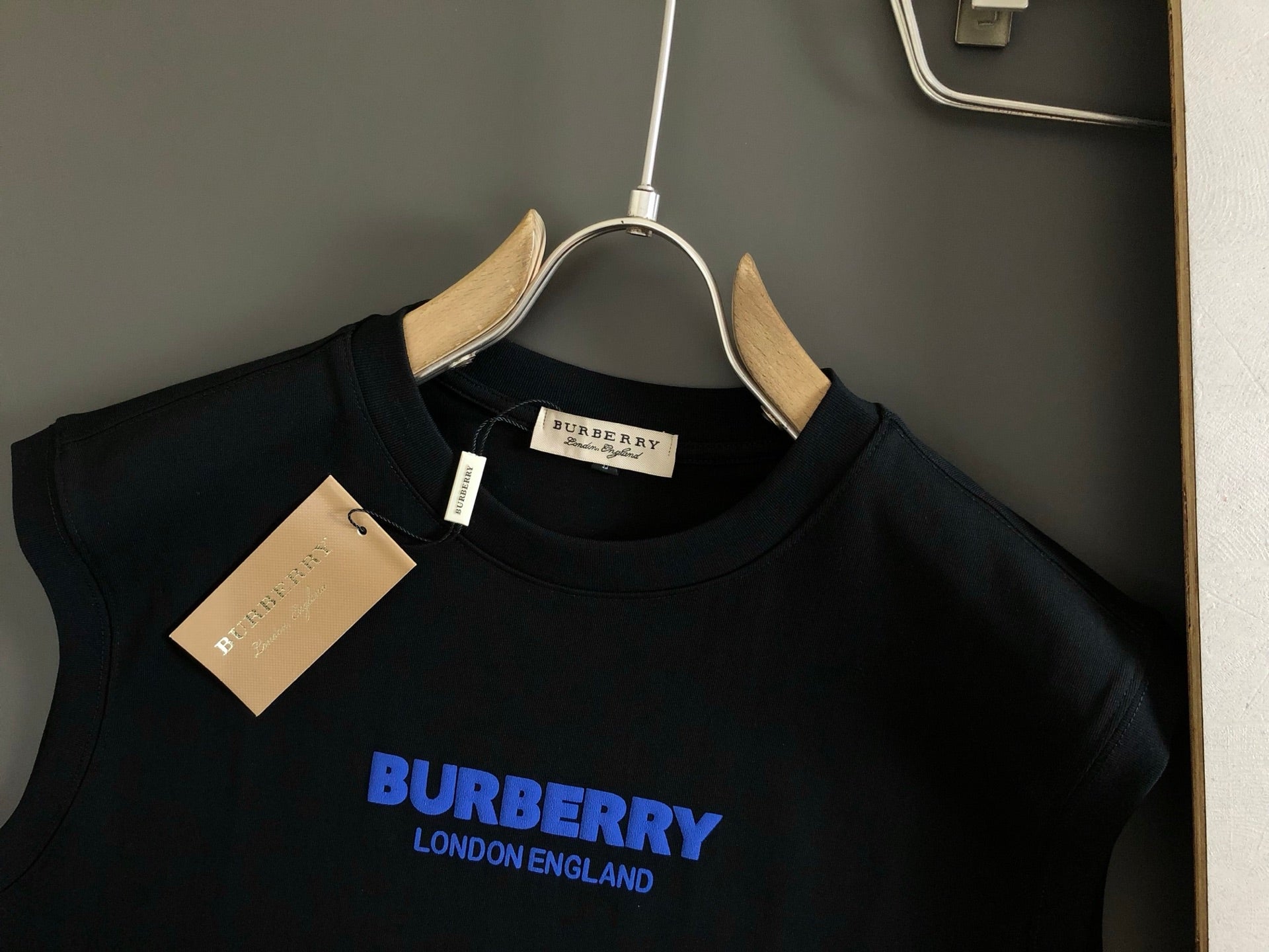 LuxluxHouse Best Quality Clothes Burberry T-shirt
