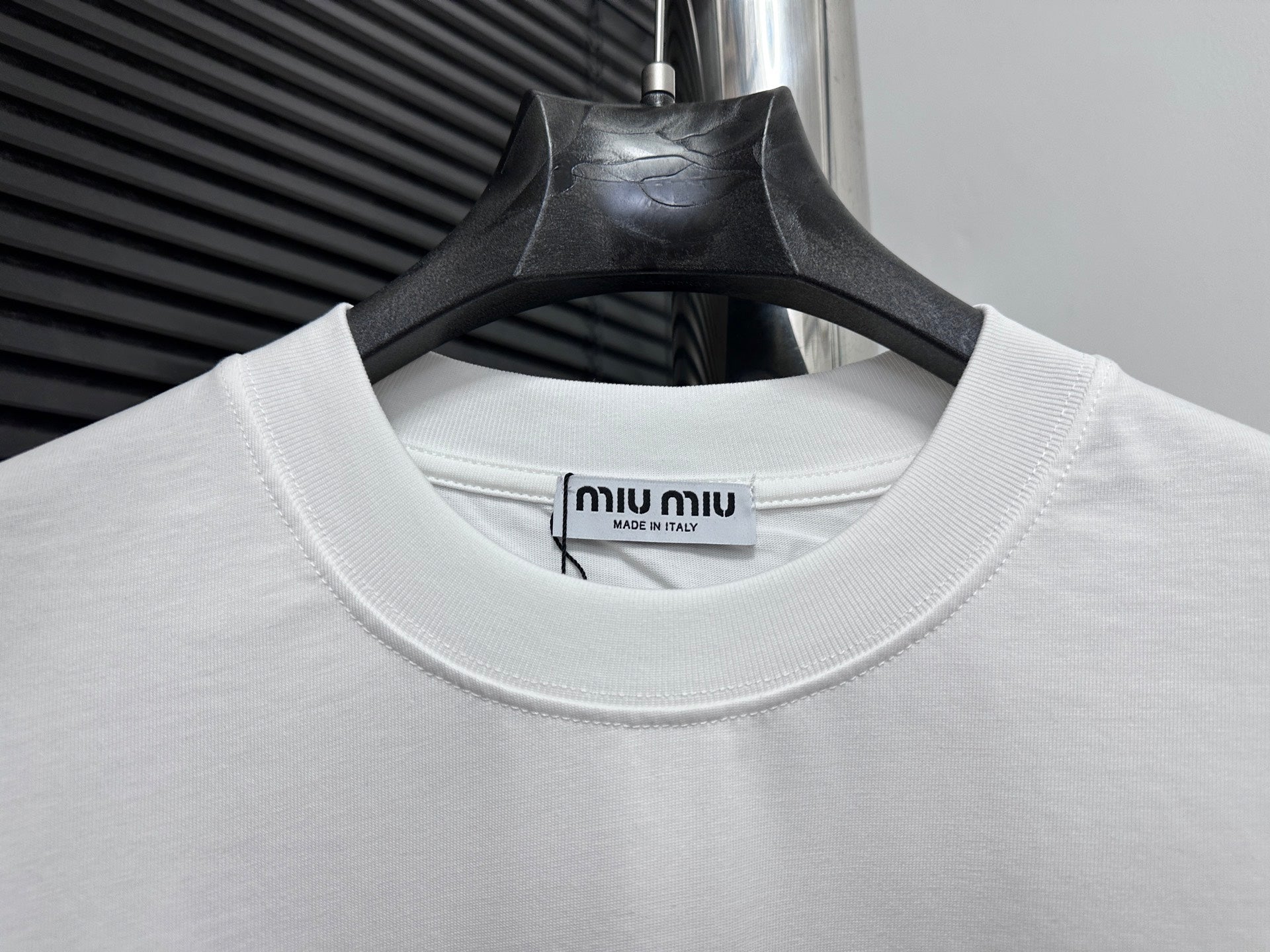 LuxluxHouse Best Quality Clothes Miu Miu T-shirt