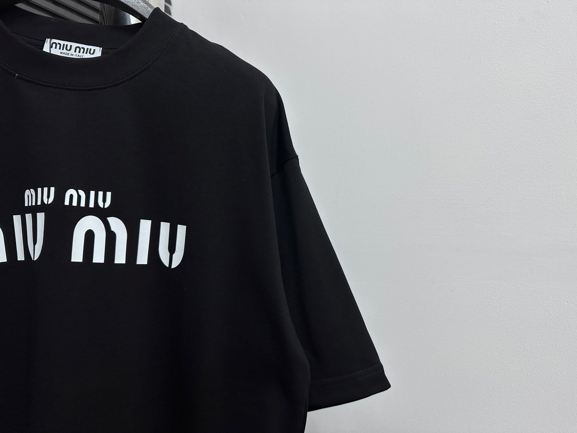 LuxluxHouse Best Quality Clothes Miu Miu T-shirt