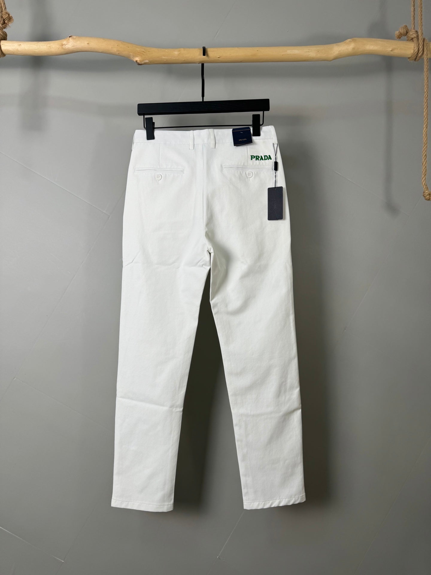 LuxluxHouse Best Quality Clothes Pants Prada