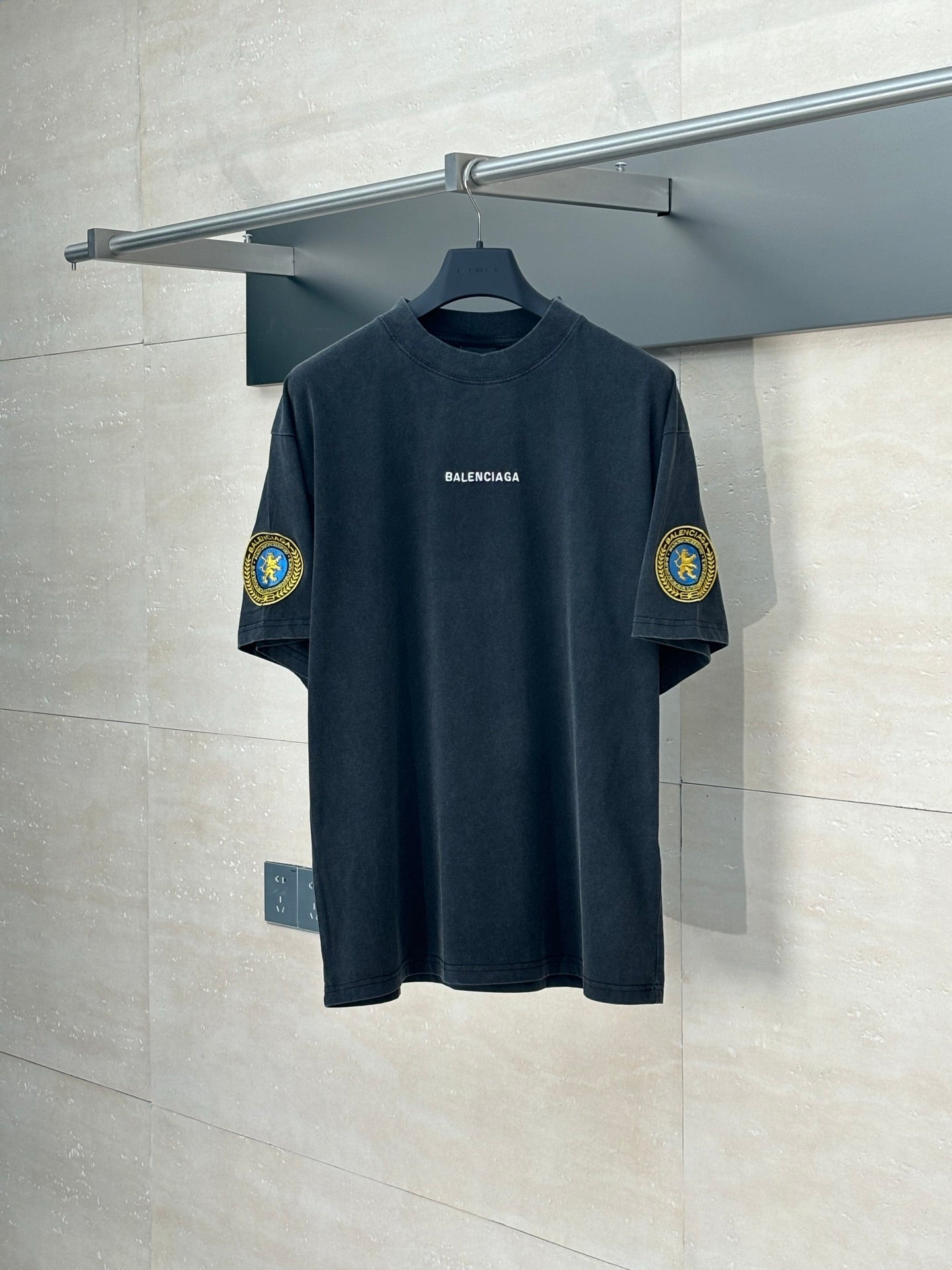 LuxluxHouse Best Quality Clothes Balenciaga T-shirt