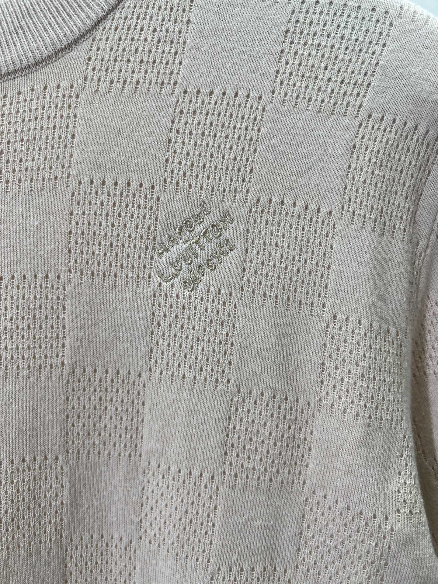 LuxluxHouse Best Quality Clothes T-shirt Louis Vuitton