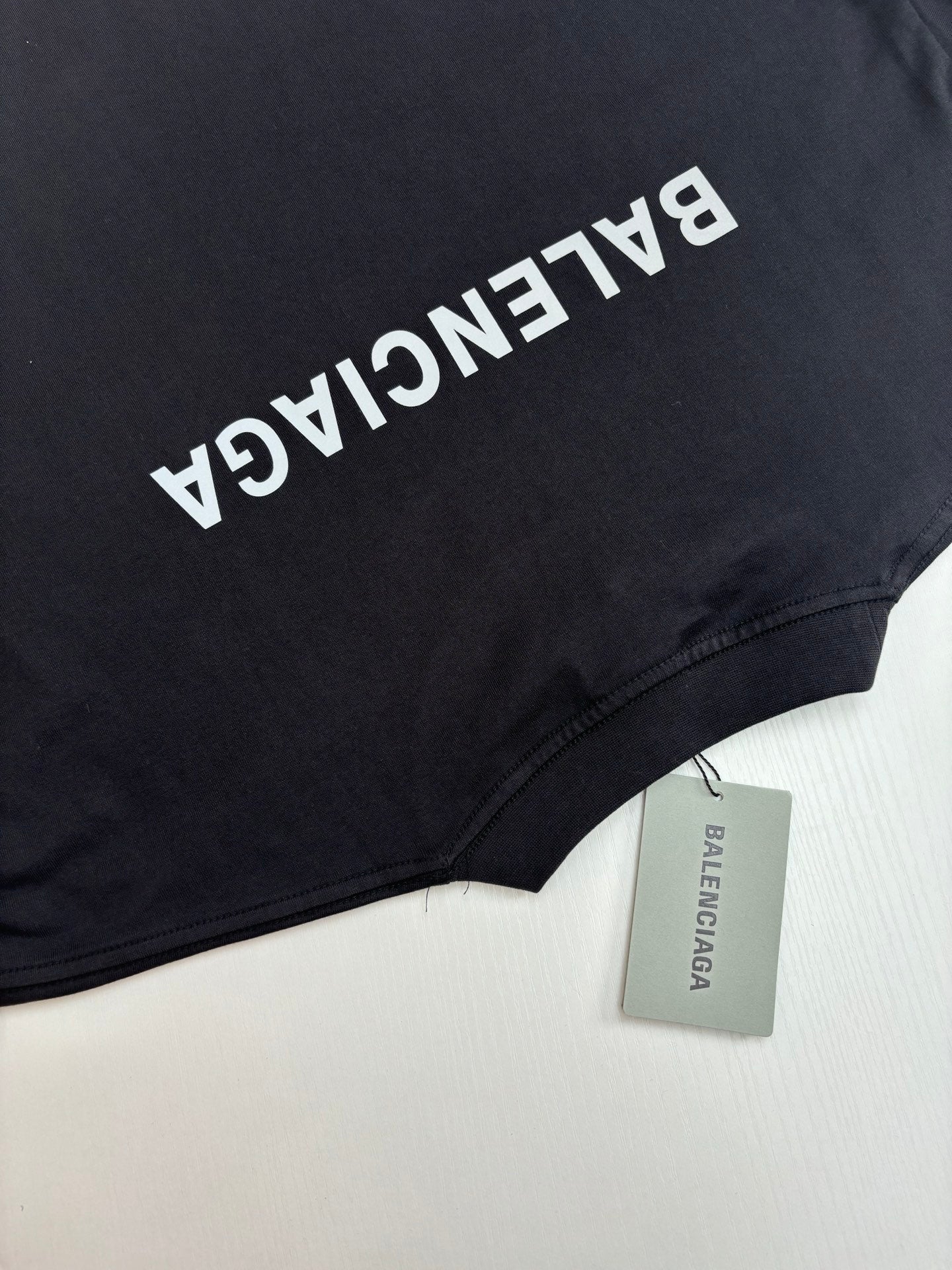 LuxluxHouse Best Quality Clothes Balenciaga T-shirt