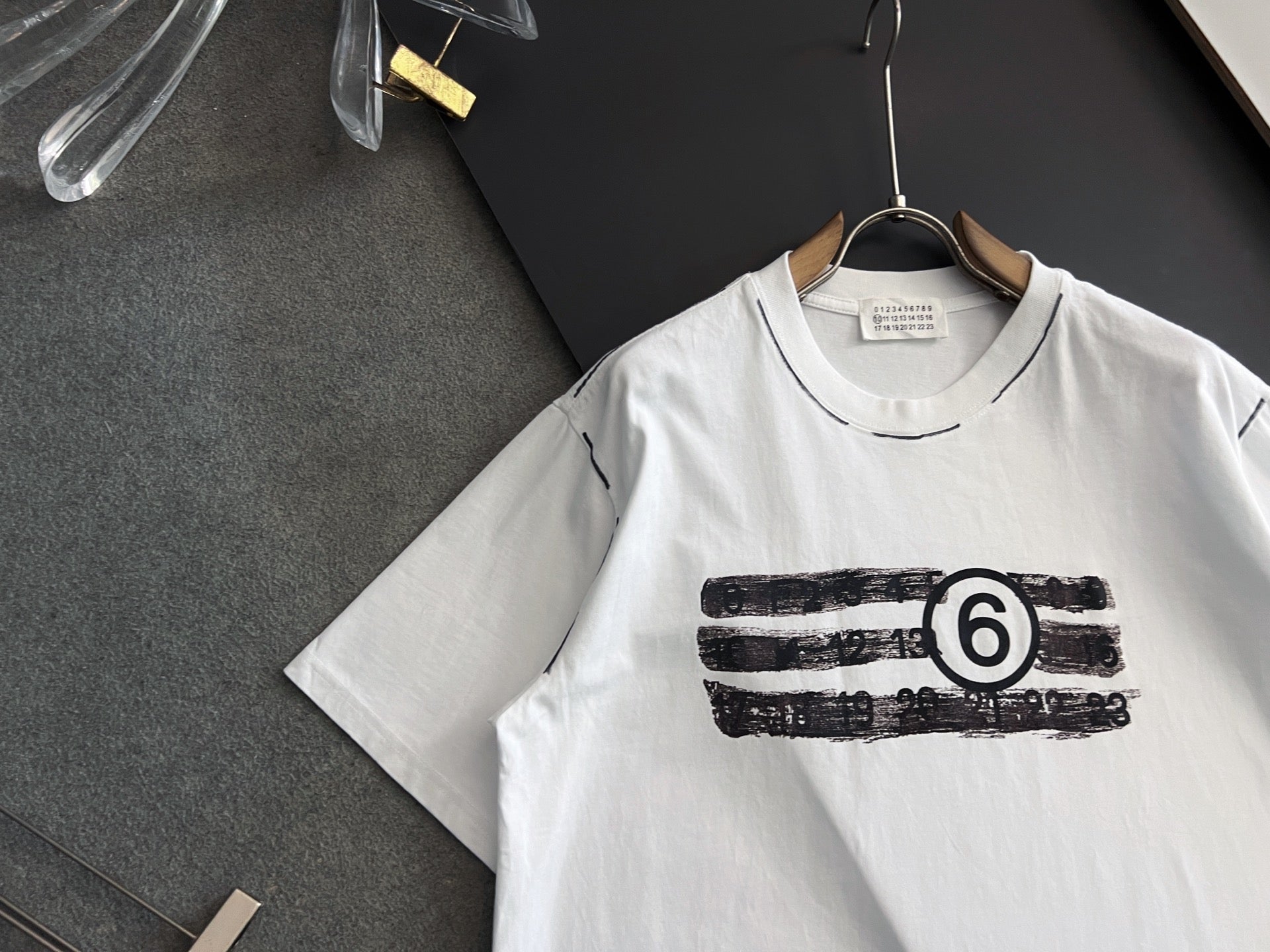 LuxluxHouse Best Quality Clothes T-shirt Chanel & Maison Margiela