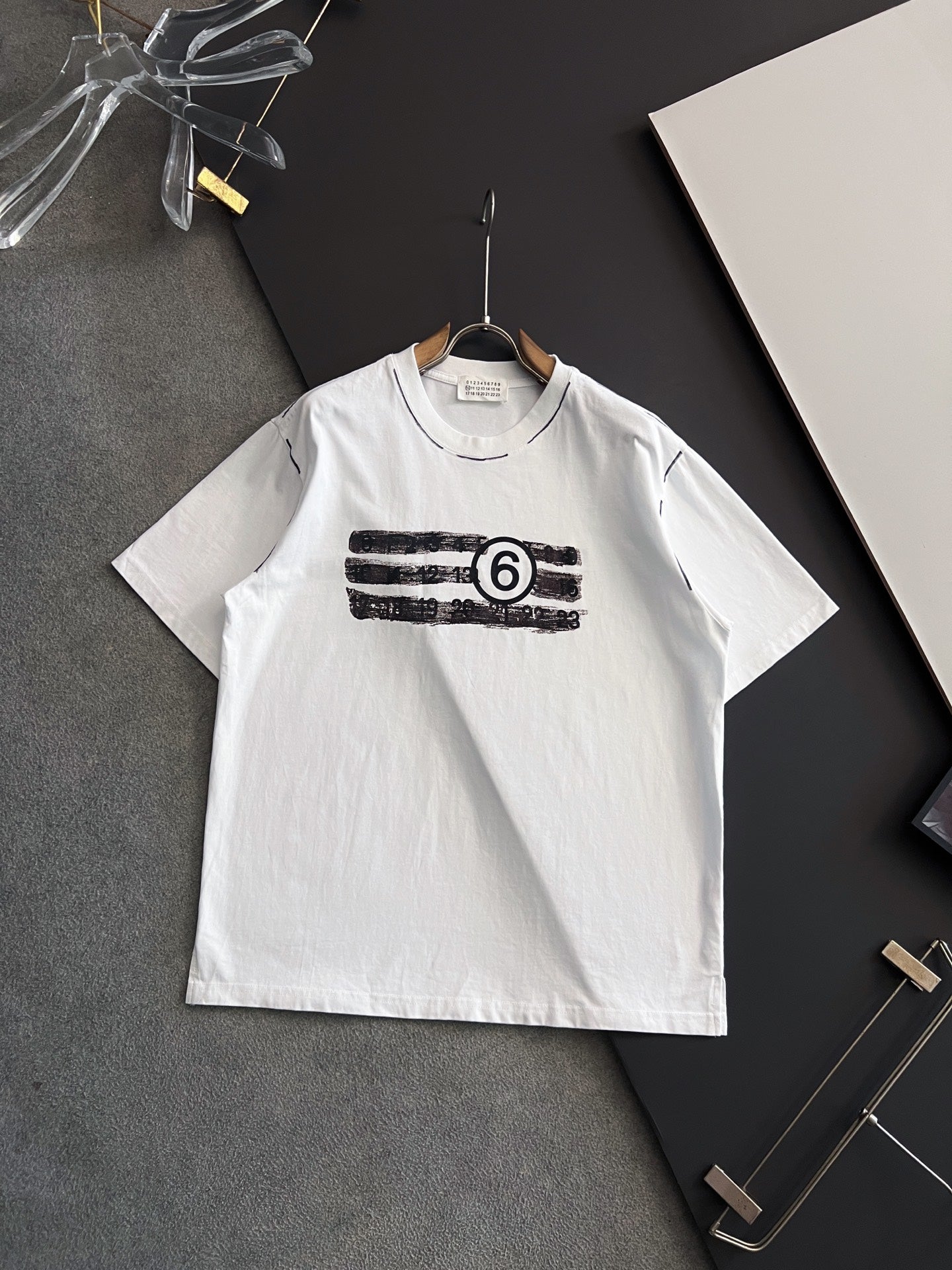 LuxluxHouse Best Quality Clothes T-shirt Chanel & Maison Margiela