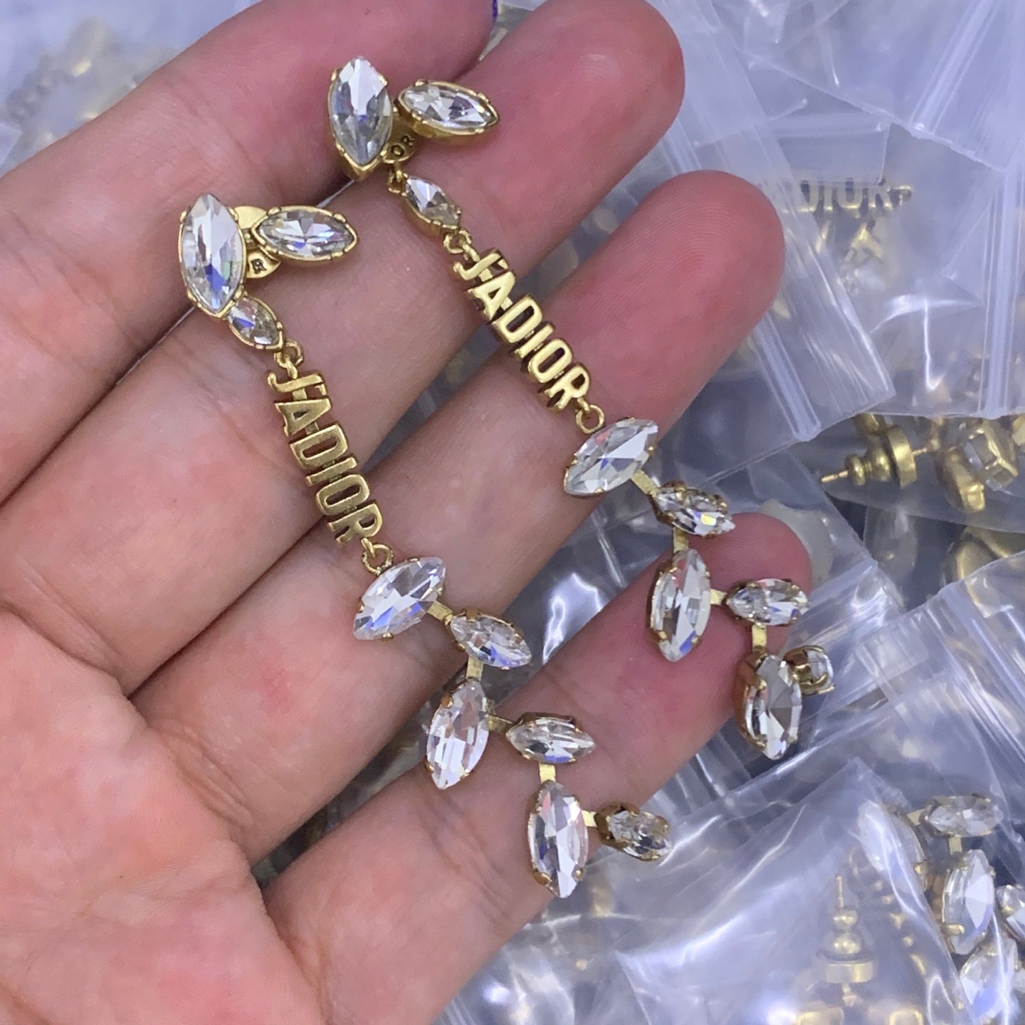 LuxluxHouse Low Price And High Quality Accessories Dior