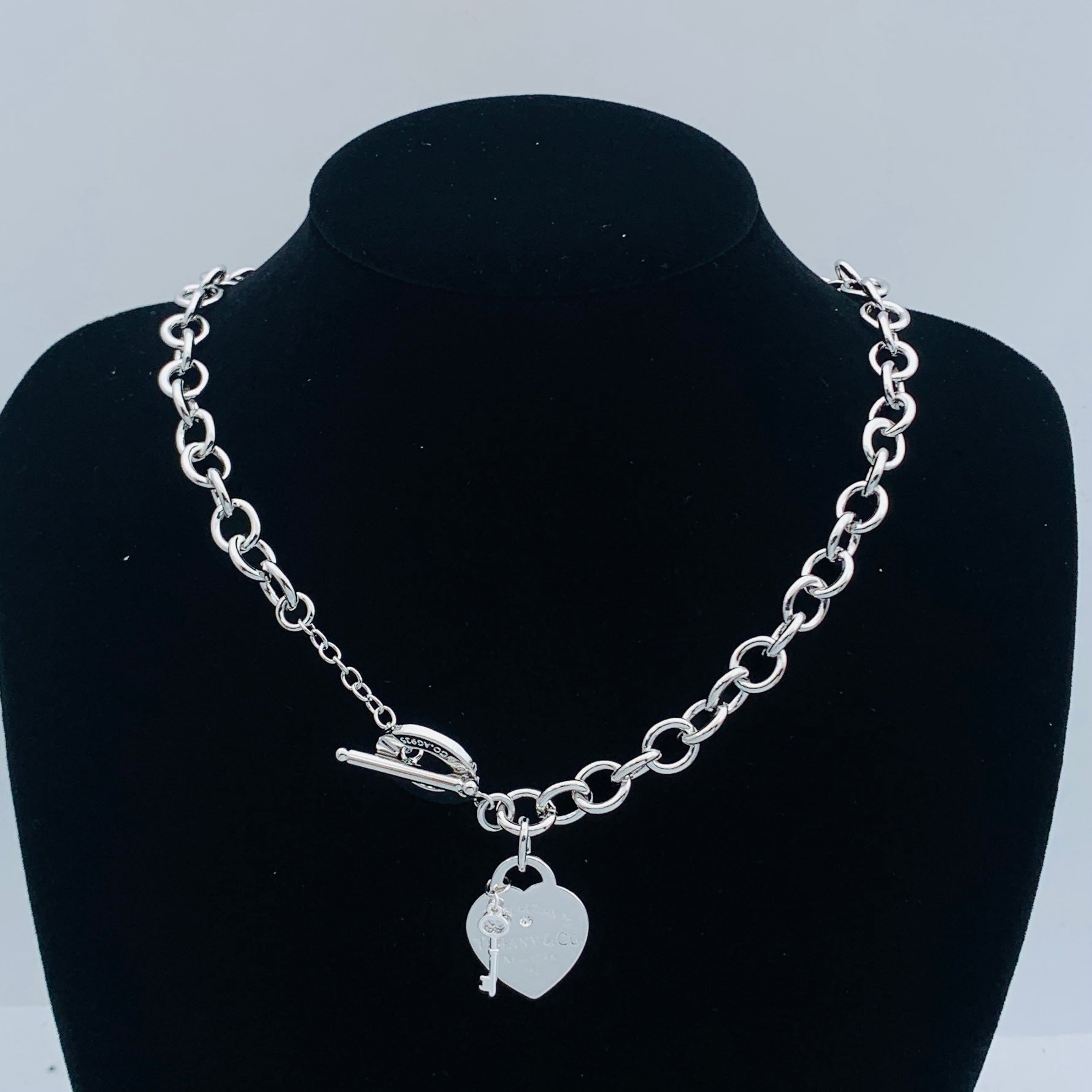 LuxluxHouse Low Price And High Quality Accessories Tiffany