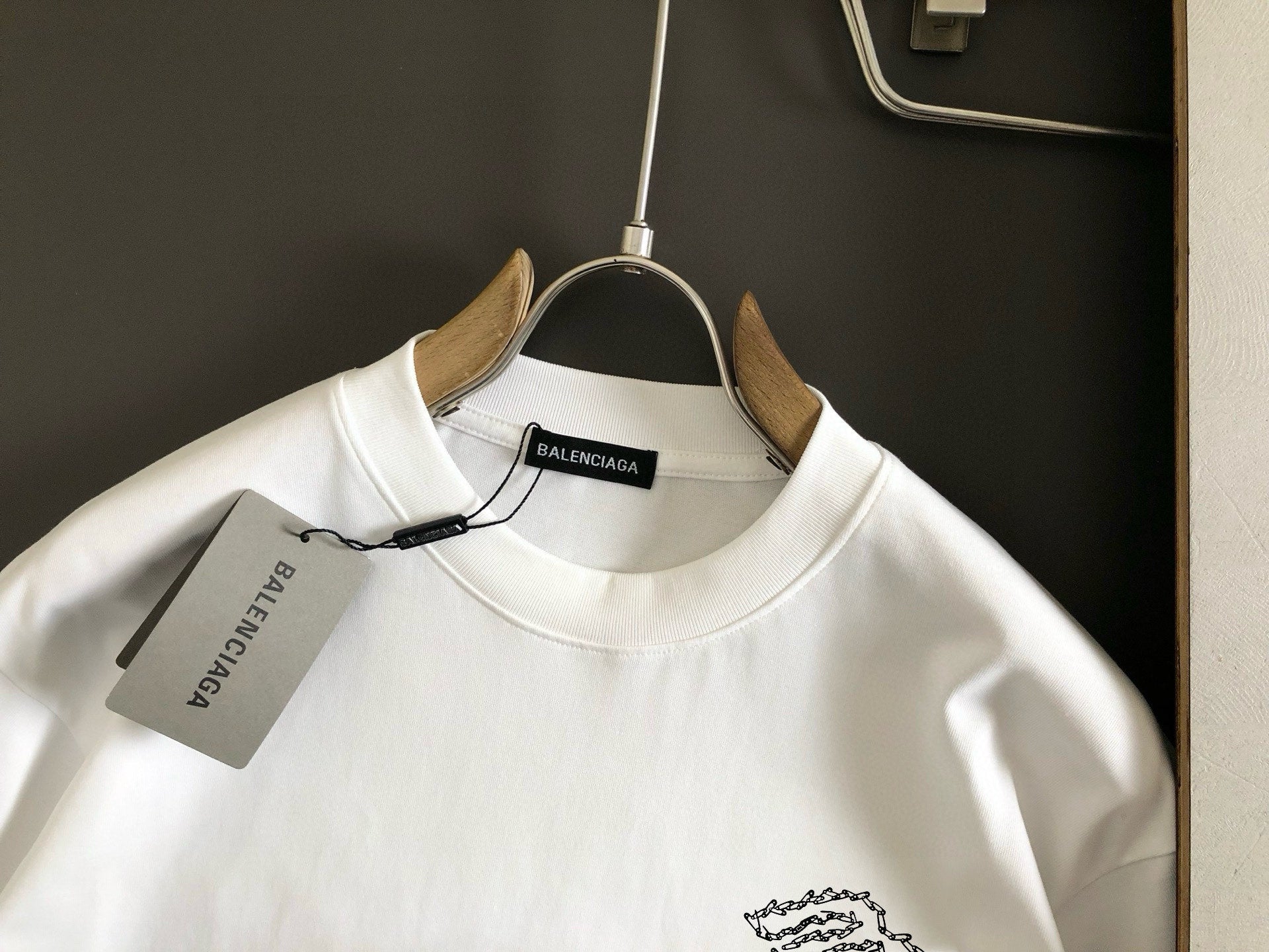 LuxluxHouse Best Quality Clothes Balenciaga T-shirt