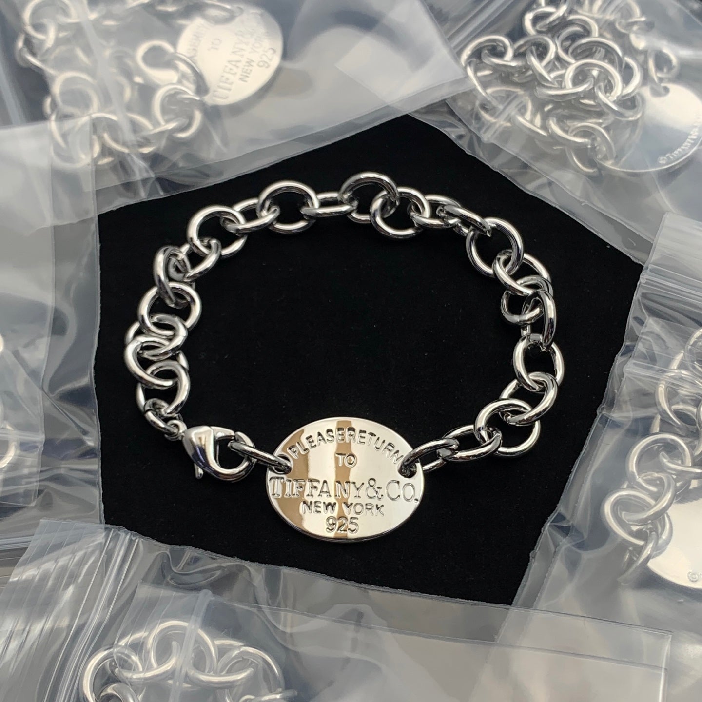 LuxluxHouse Low Price And High Quality Accessories Tiffany