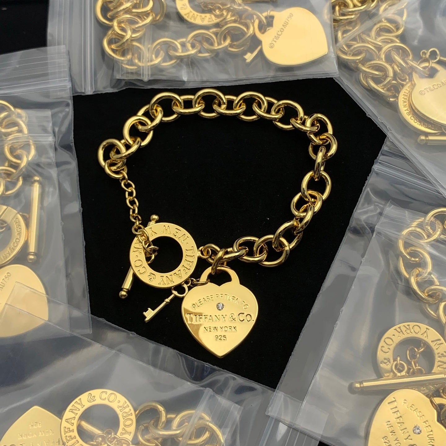 LuxluxHouse Low Price And High Quality Accessories Tiffany