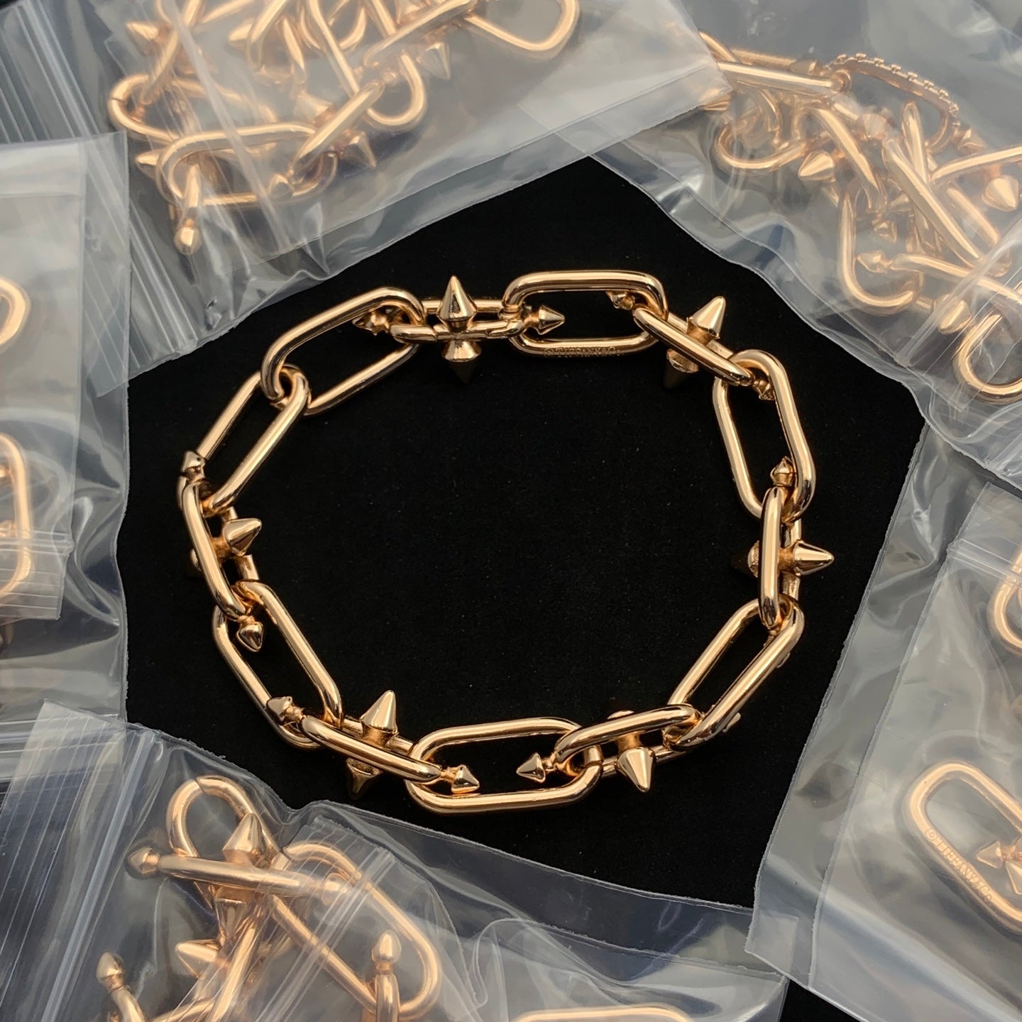 LuxluxHouse Low Price And High Quality Accessories Tiffany