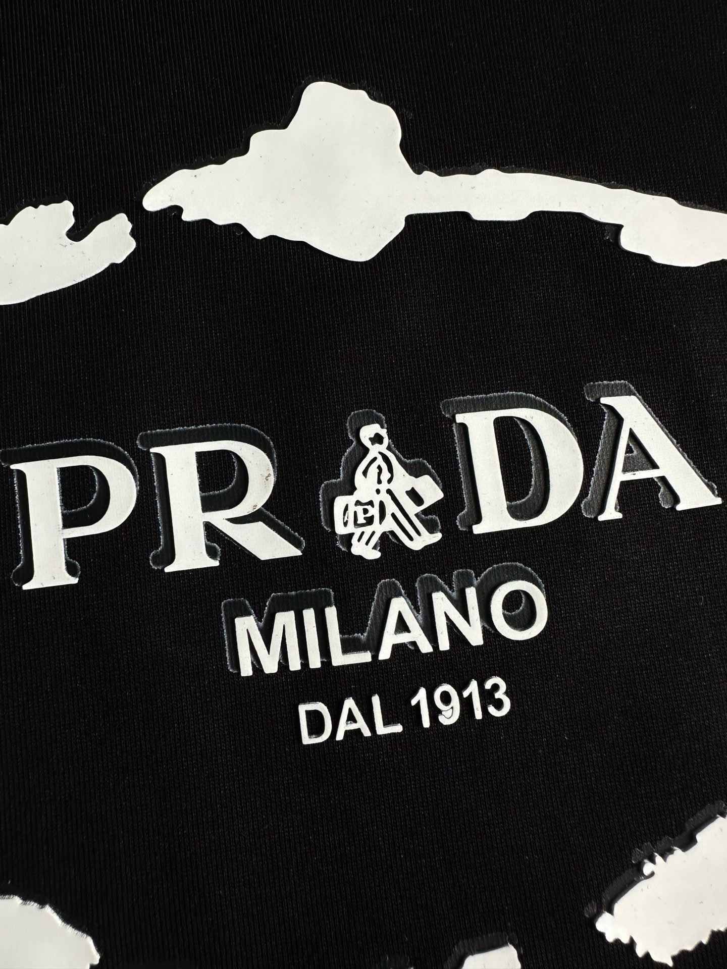 LuxluxHouse Best Quality Clothes T-shirt Prada