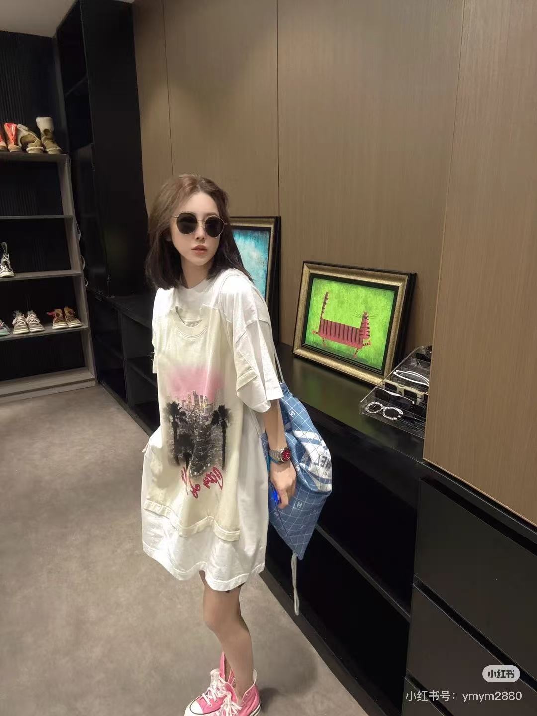 LuxluxHouse Best Quality Clothes Balenciaga T-shirt