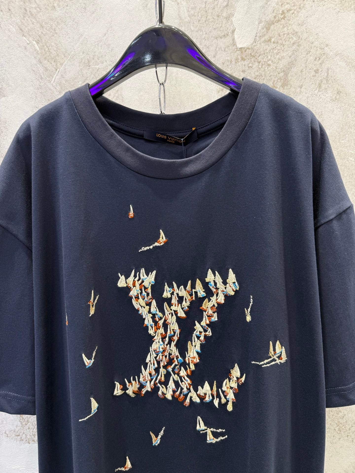 LuxluxHouse Best Quality Clothes T-shirt Louis Vuitton