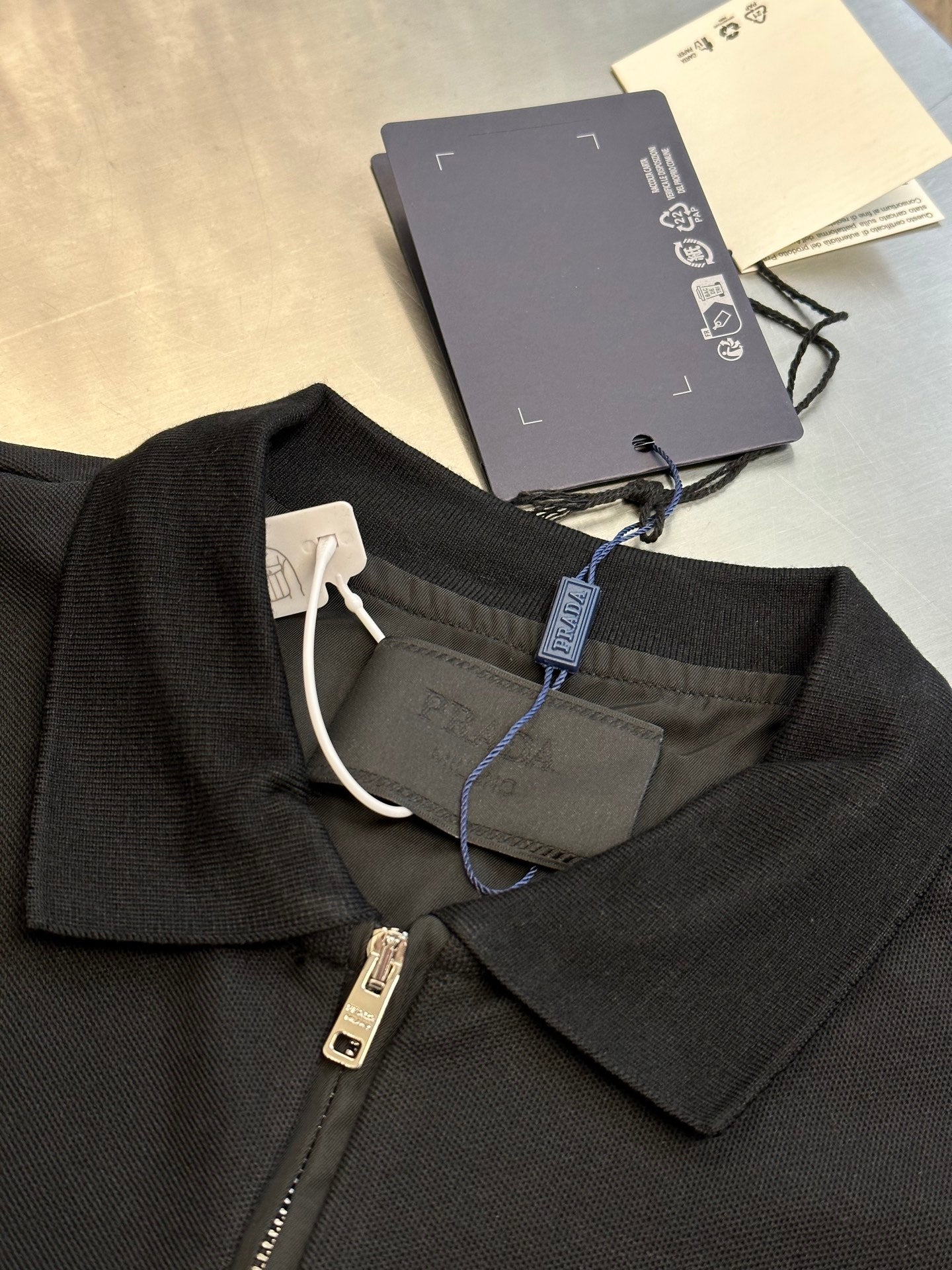LuxluxHouse Best Quality Clothes Shirts&Polo Prada