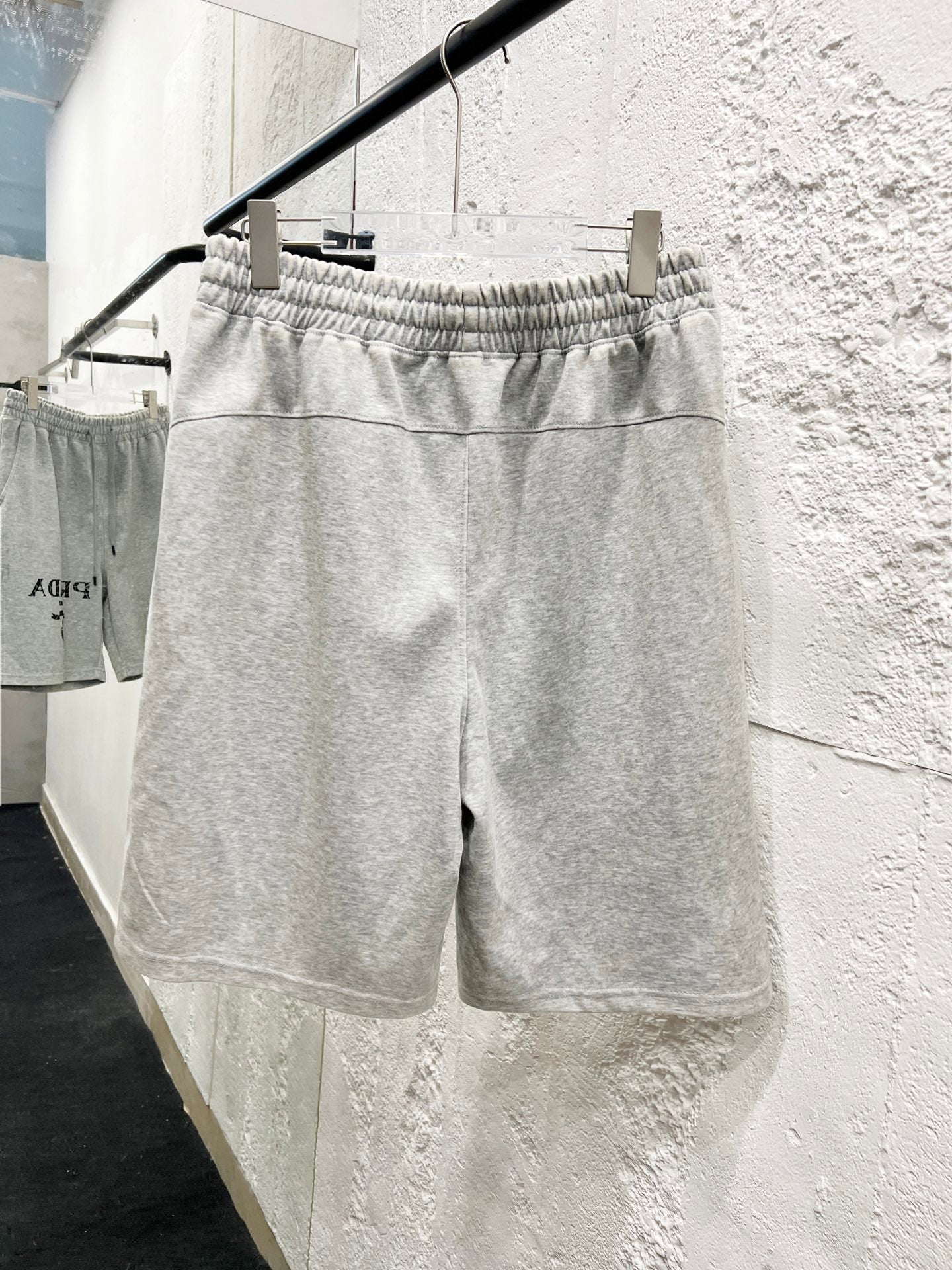 LuxluxHouse Best Quality Clothes Pants Prada