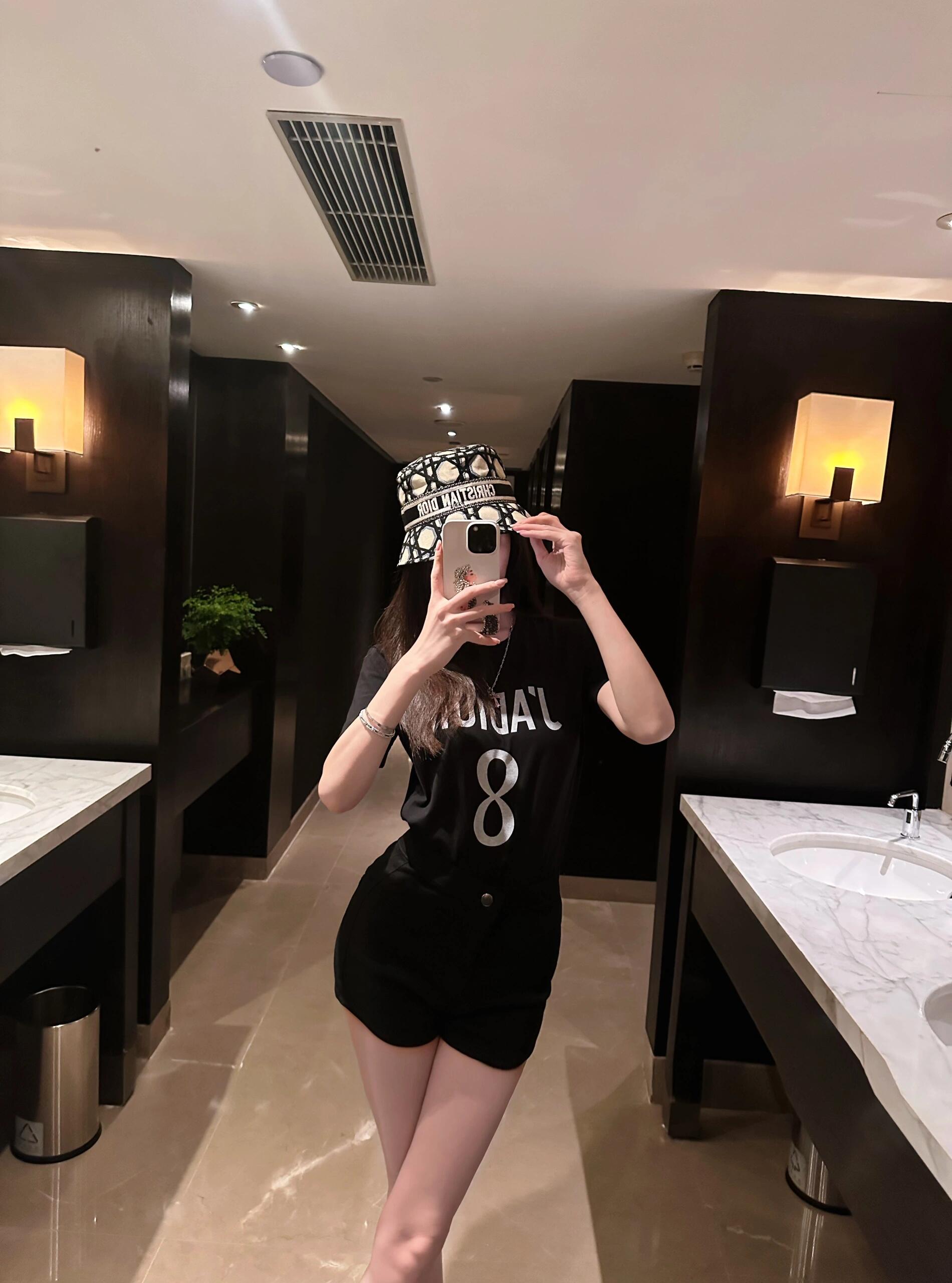 LuxluxHouse Best Quality Clothes T-shirt Dior