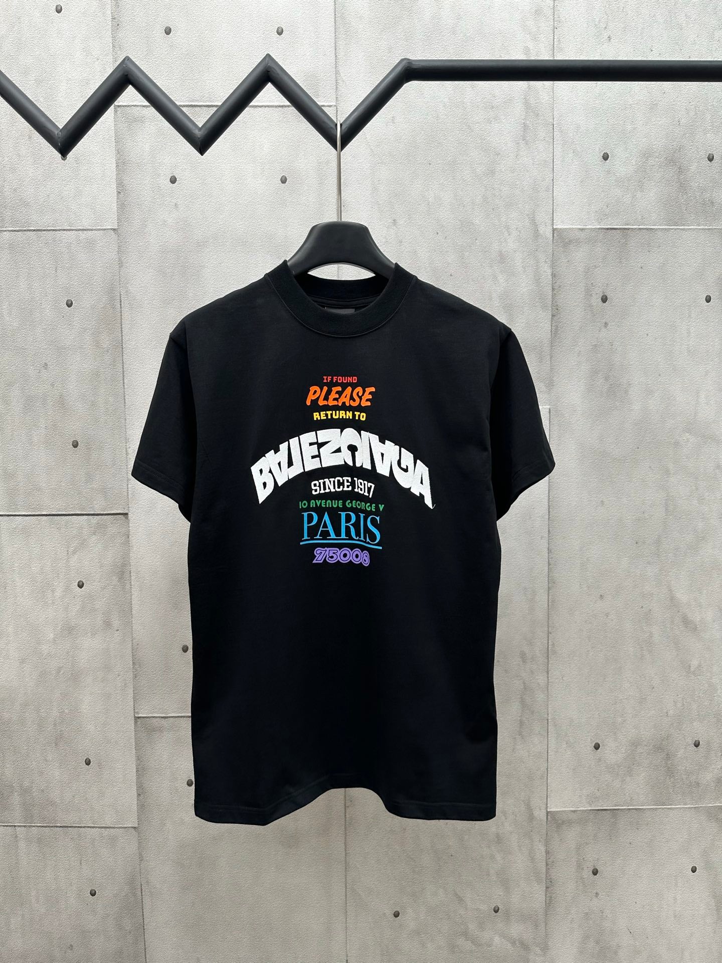 LuxluxHouse Best Quality Clothes Balenciaga T-shirt