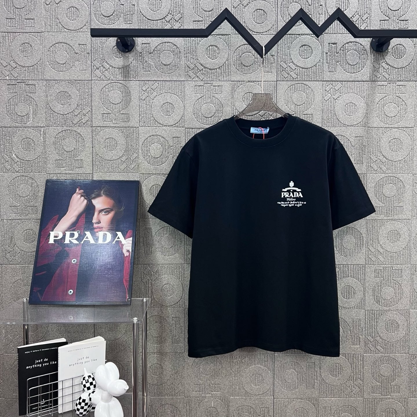 LuxluxHouse Best Quality Clothes T-shirt Prada