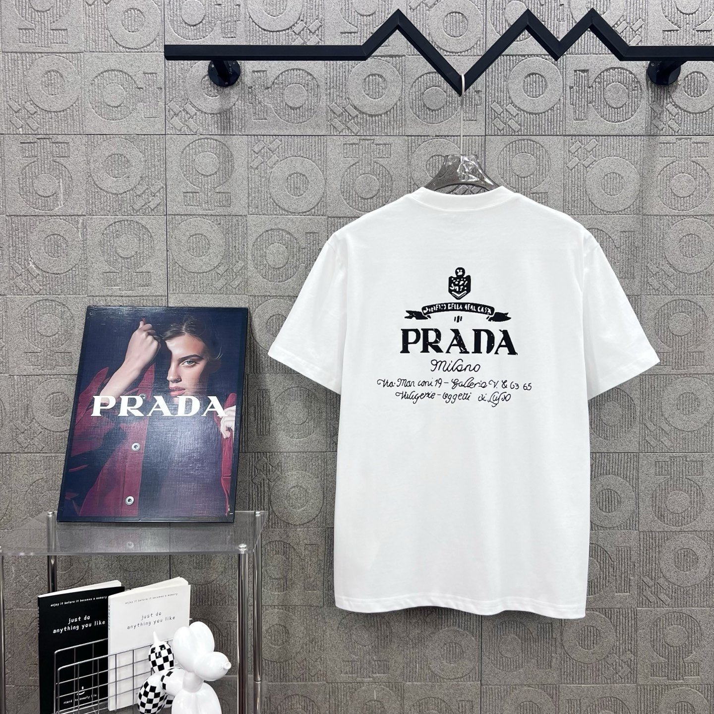 LuxluxHouse Best Quality Clothes T-shirt Prada