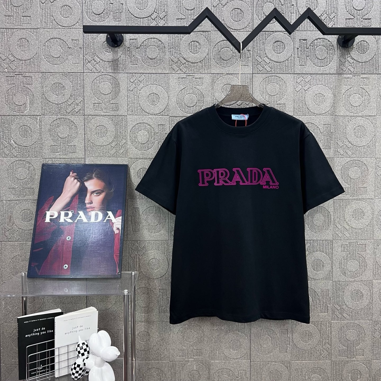 LuxluxHouse Best Quality Clothes T-shirt Prada