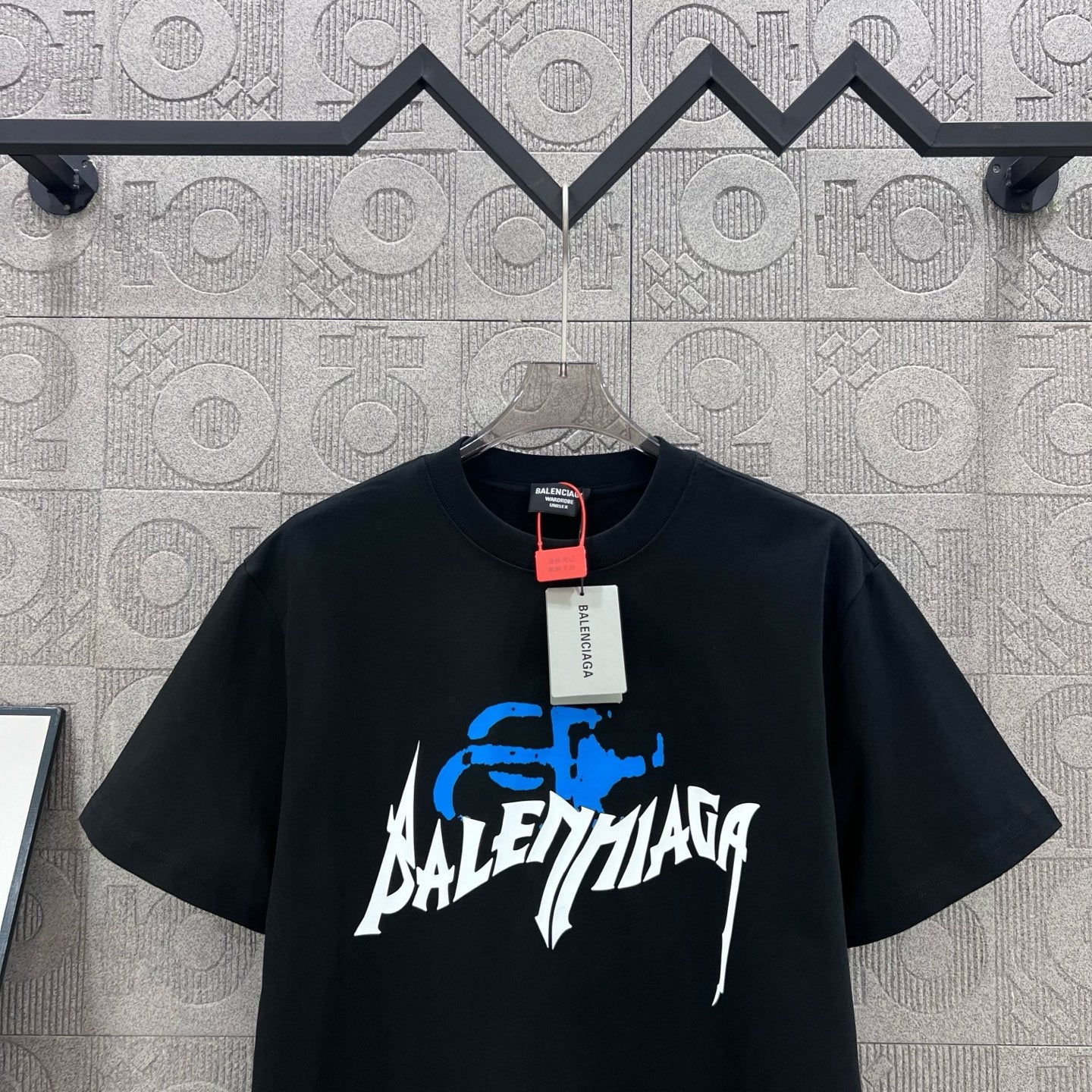 LuxluxHouse Best Quality Clothes Balenciaga T-shirt