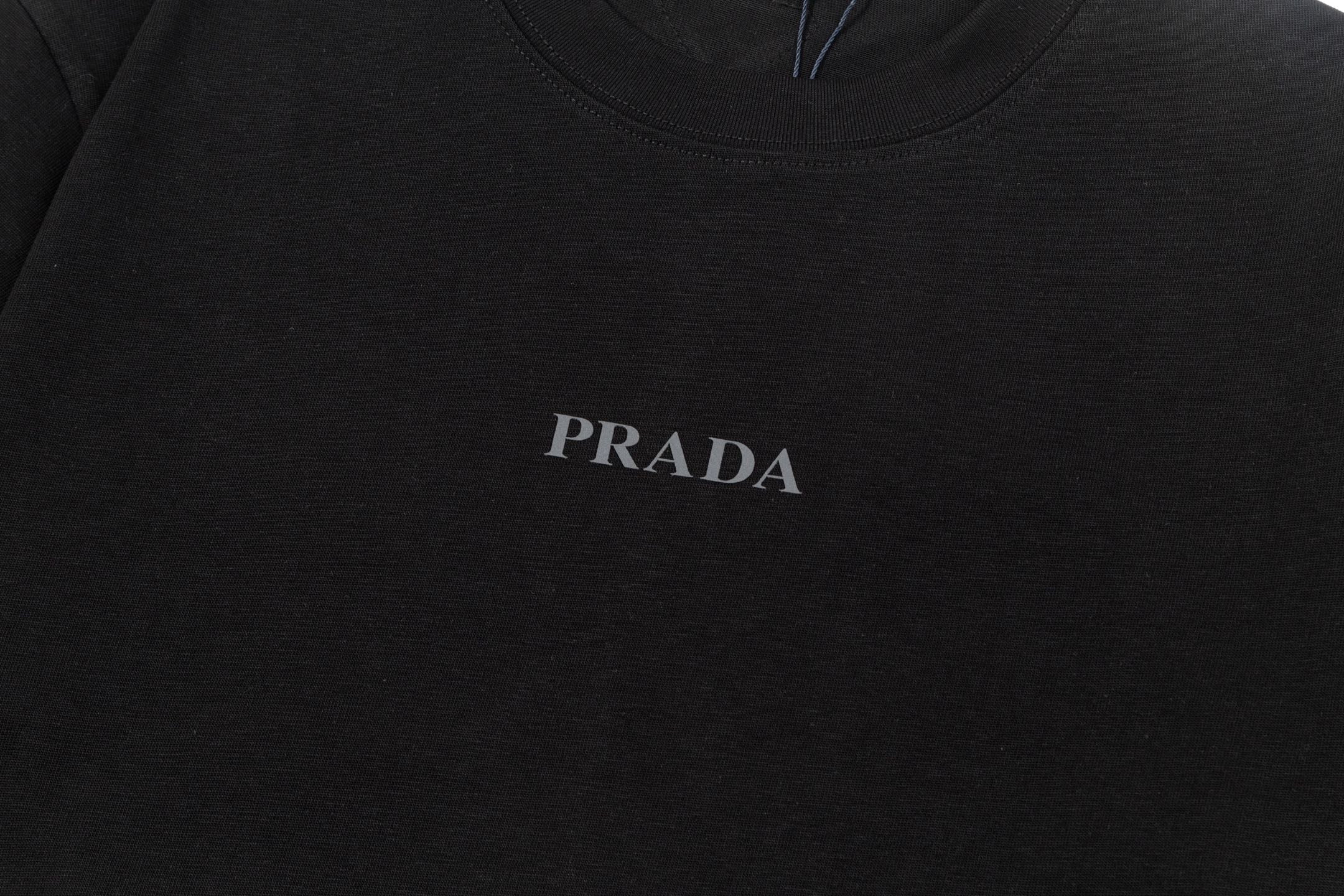 LuxluxHouse Best Quality Clothes T-shirt Prada