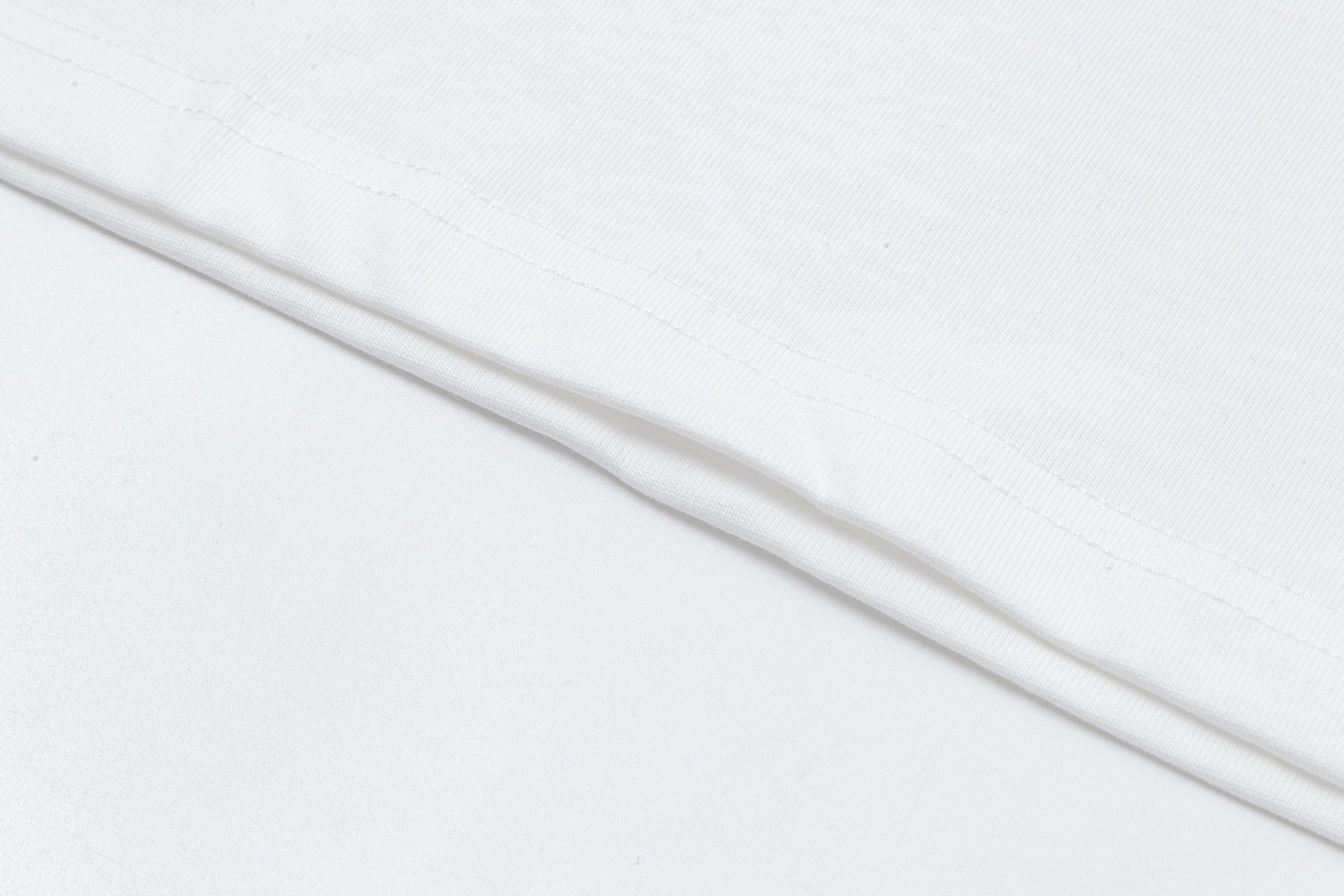 LuxluxHouse Best Quality Clothes T-shirt Prada