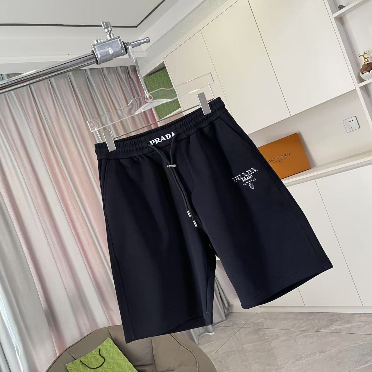 LuxluxHouse Best Quality Clothes Pants Prada