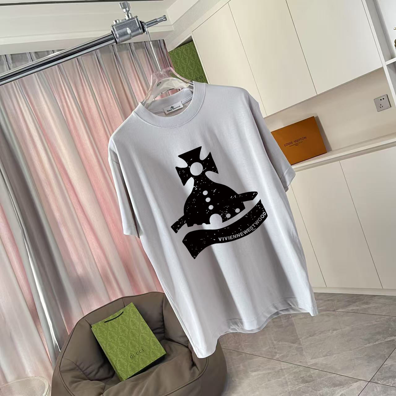 LuxluxHouse Best Quality Clothes T-shirt Vivienne Westwood
