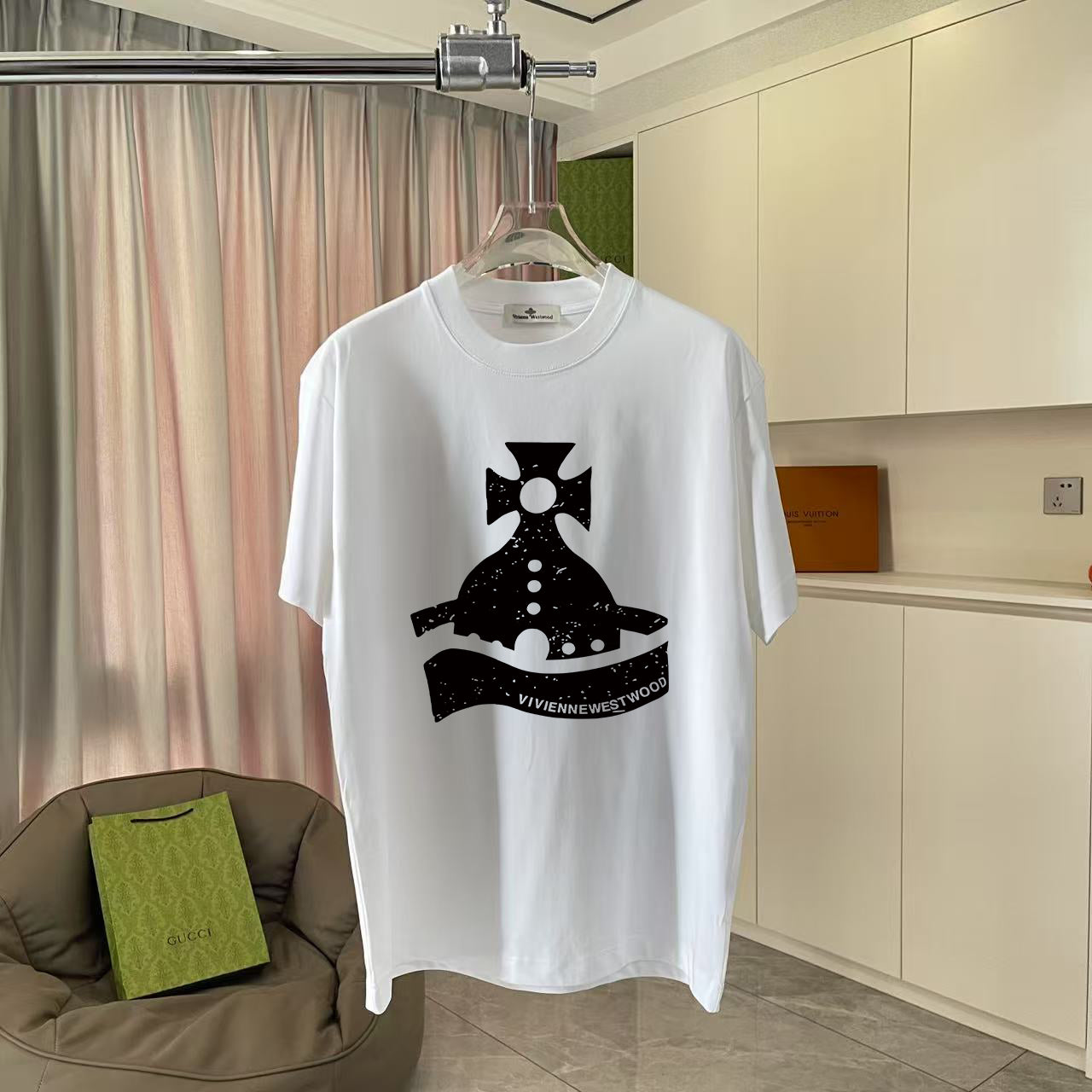 LuxluxHouse Best Quality Clothes T-shirt Vivienne Westwood