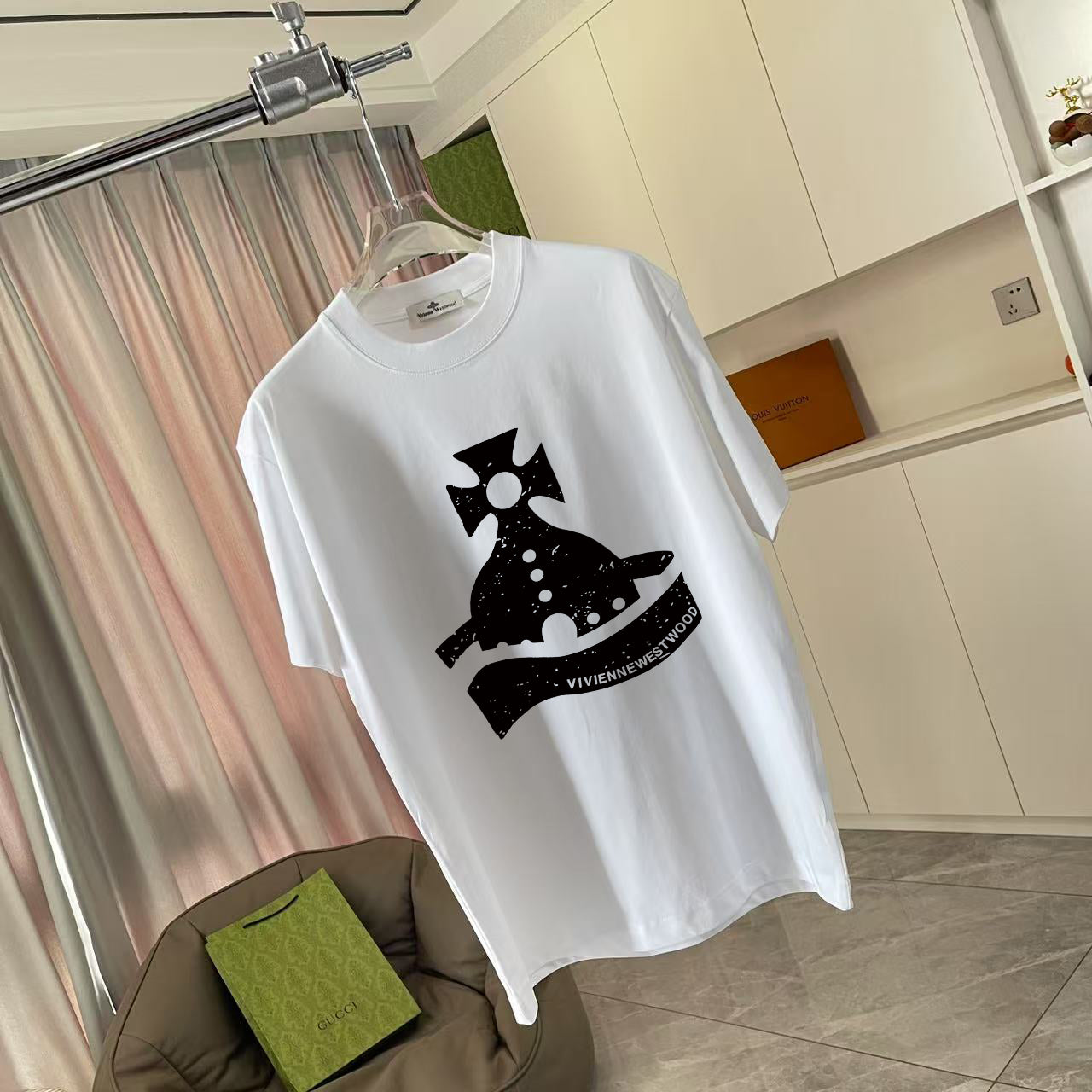 LuxluxHouse Best Quality Clothes T-shirt Vivienne Westwood