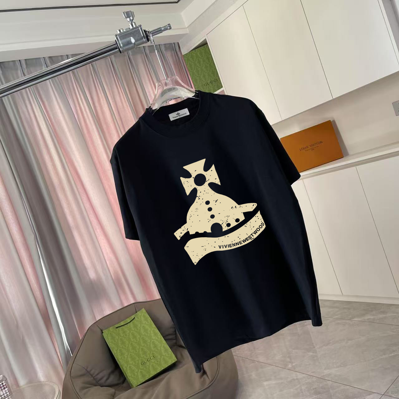 LuxluxHouse Best Quality Clothes T-shirt Vivienne Westwood