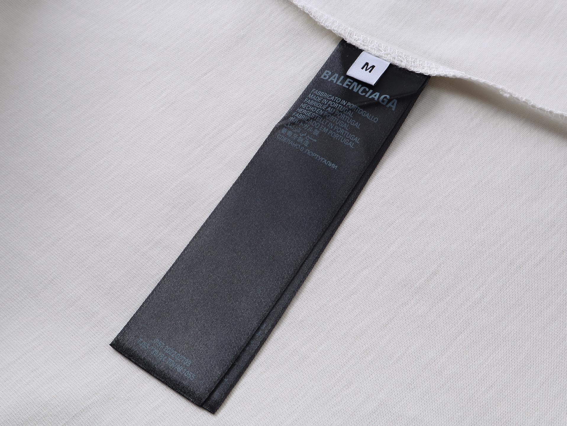 LuxluxHouse Best Quality Clothes Balenciaga T-shirt