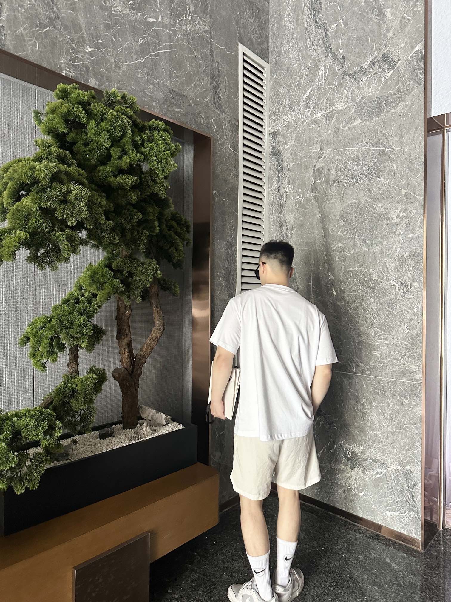 LuxluxHouse Best Quality Clothes T-shirt Loewe