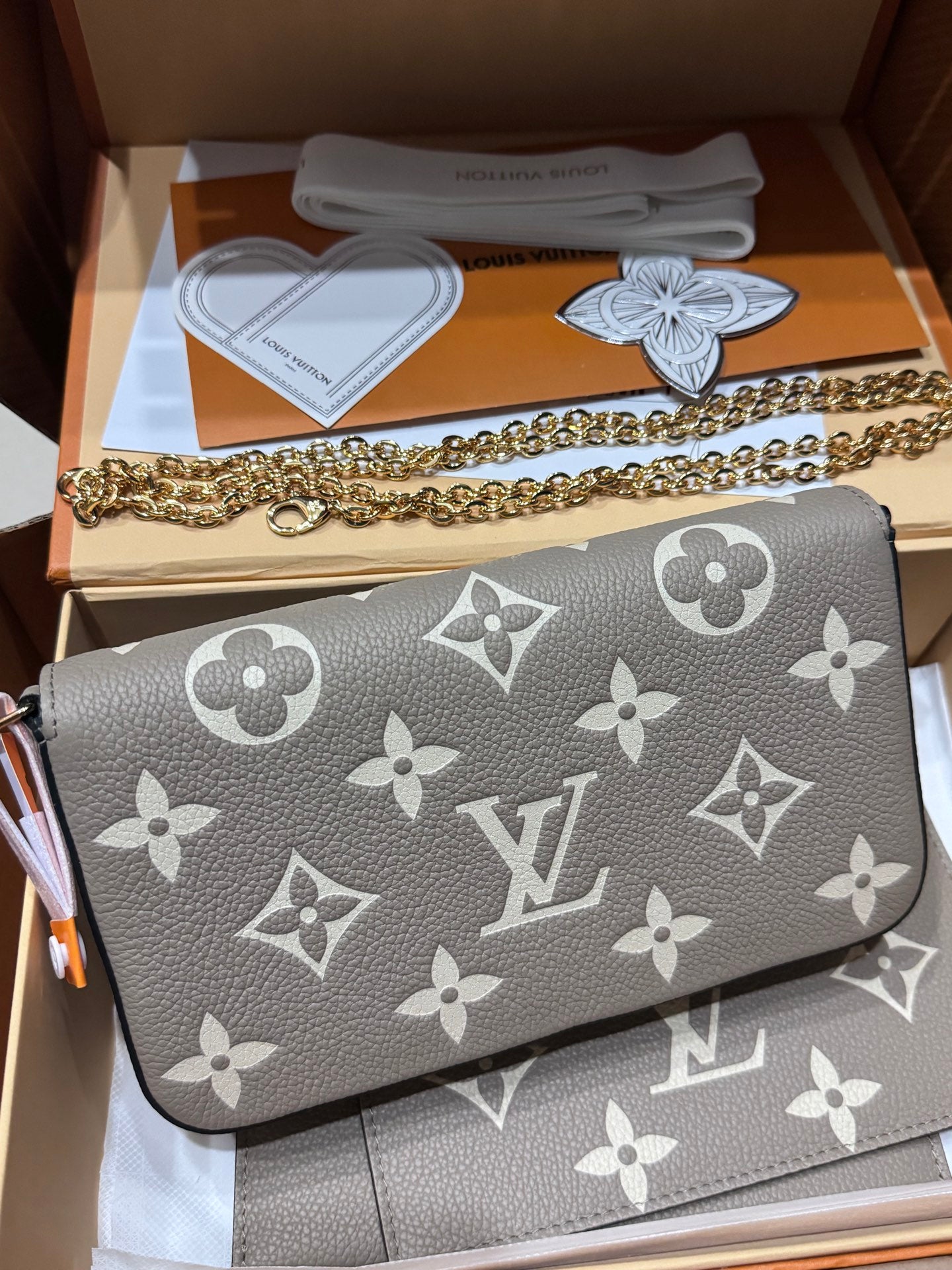 LuxluxHouse Best Quality Bags  Louis Vuitton