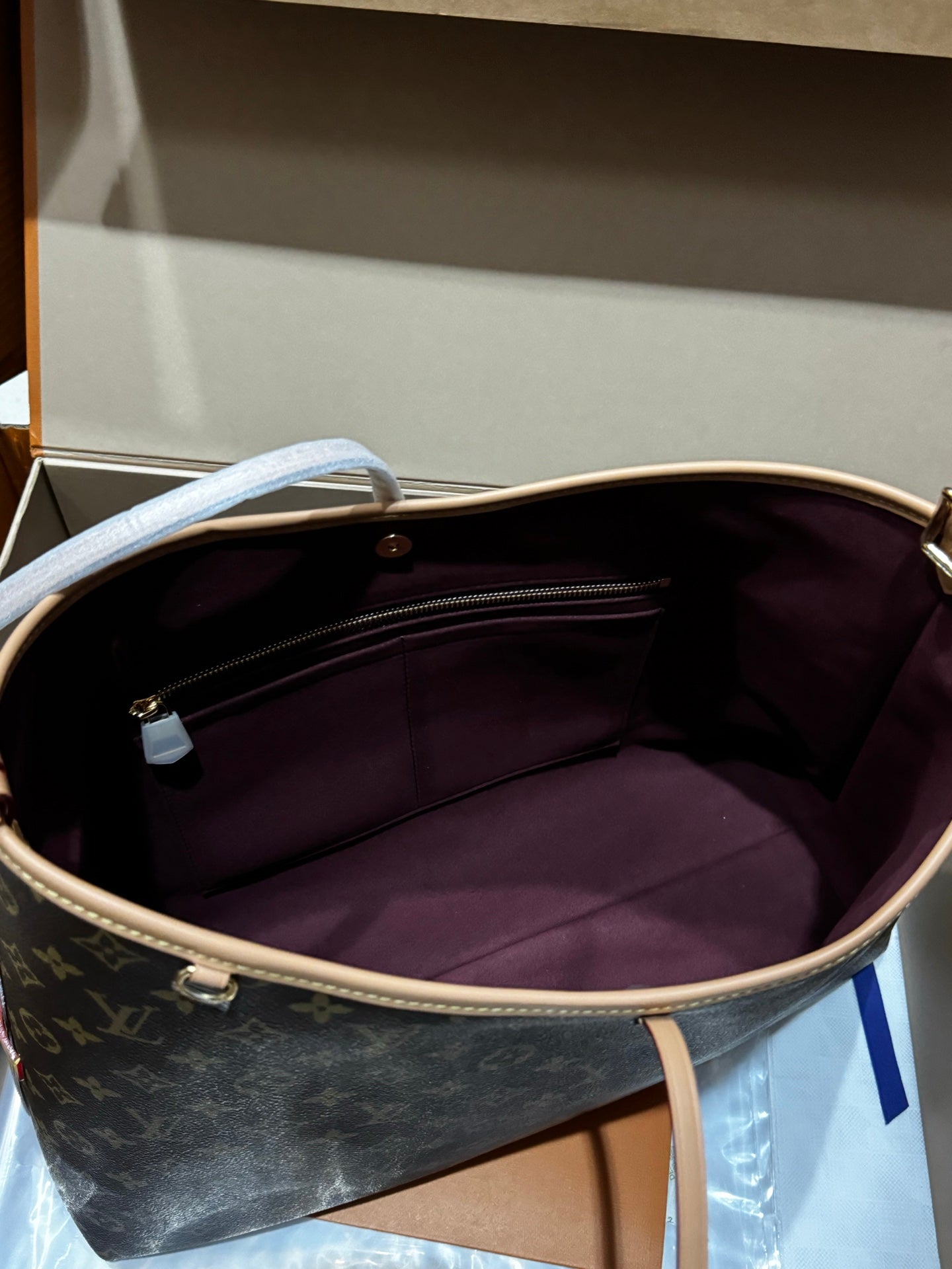 LuxluxHouse Best Quality Bags  Louis Vuitton