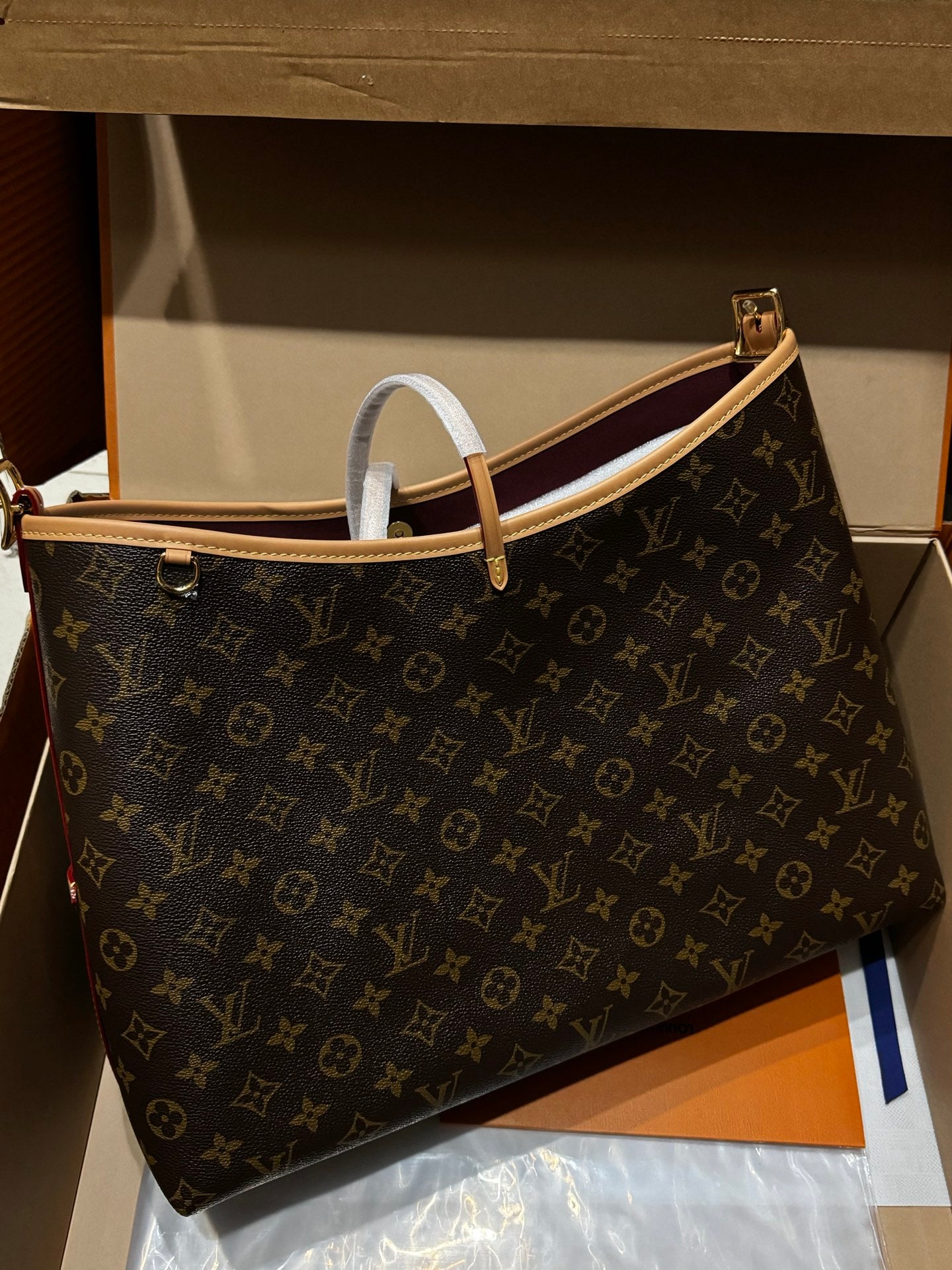 LuxluxHouse Best Quality Bags  Louis Vuitton