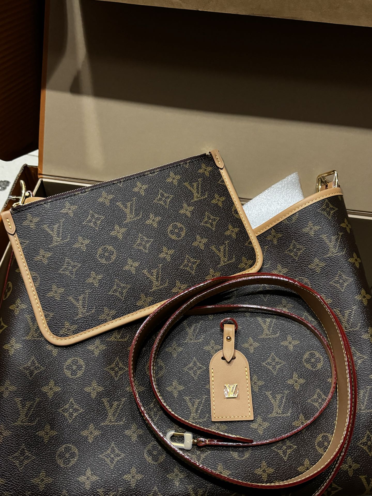 LuxluxHouse Best Quality Bags  Louis Vuitton