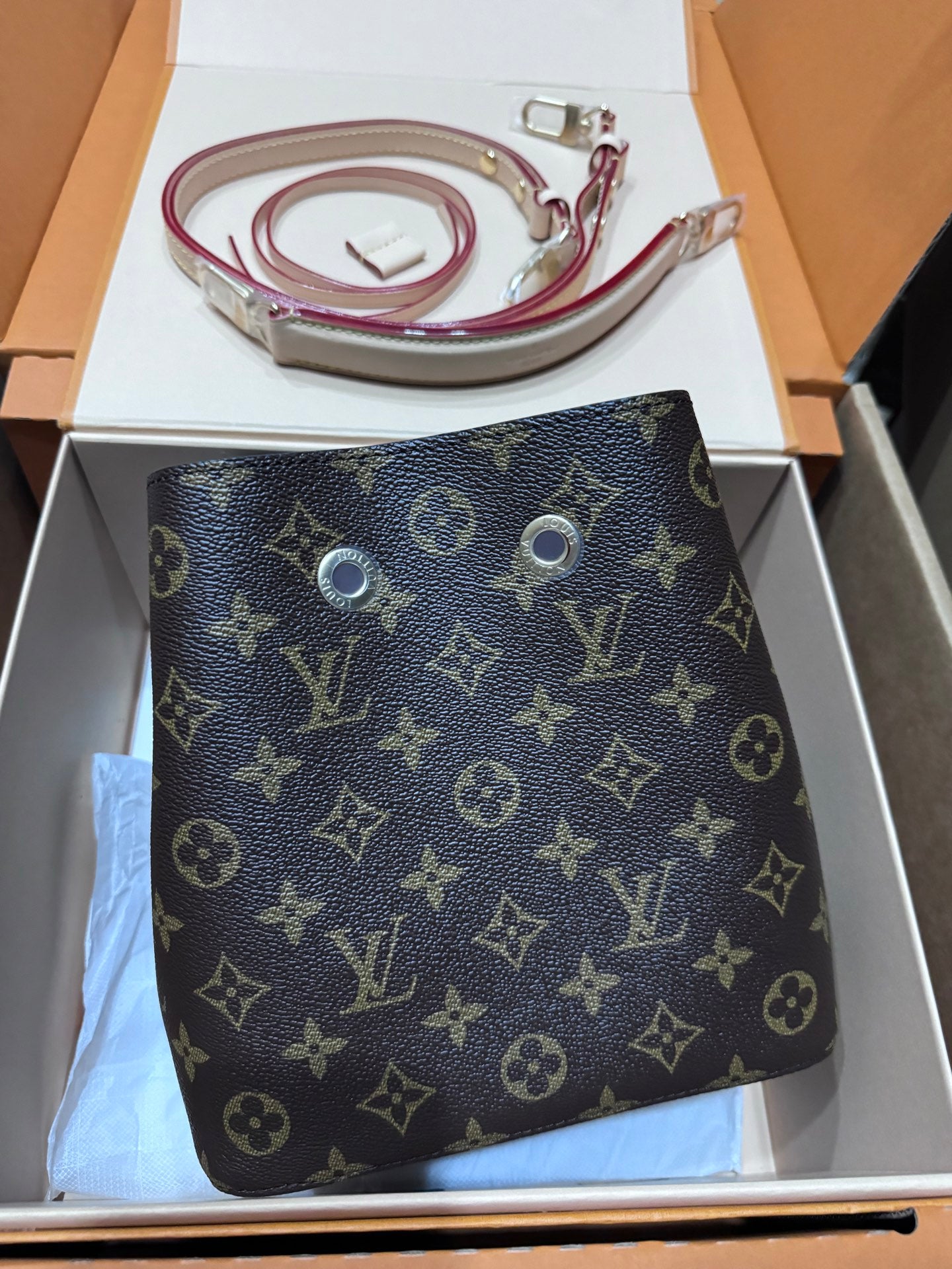 LuxluxHouse Best Quality Bags  Louis Vuitton