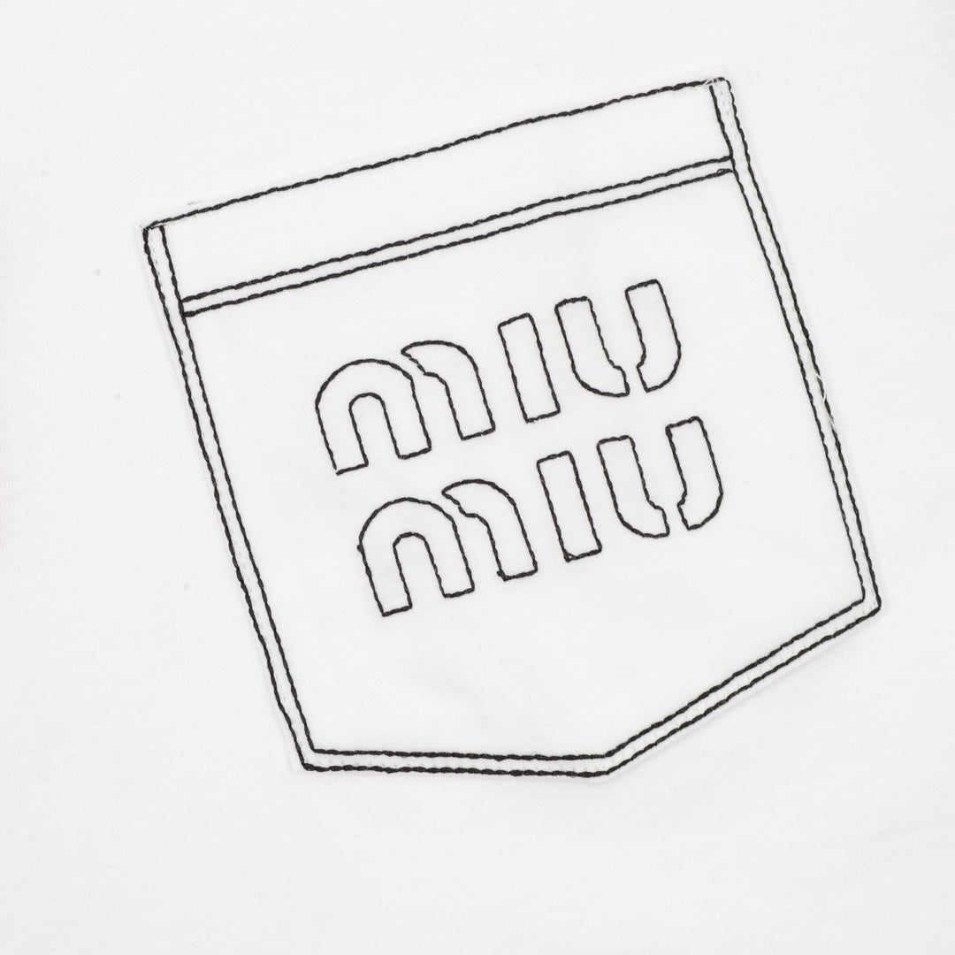 LuxluxHouse Best Quality Clothes Miu Miu T-shirt