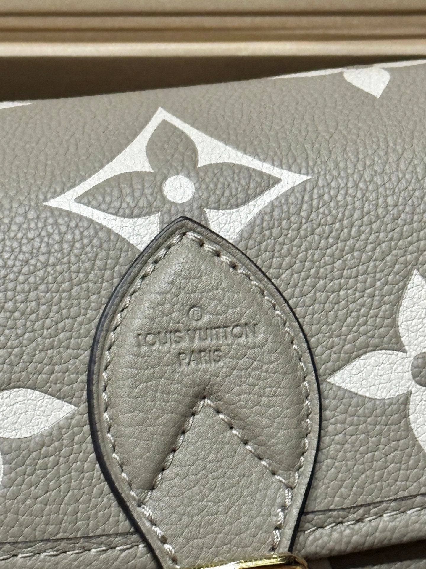 LuxluxHouse Best Quality Bags  Louis Vuitton