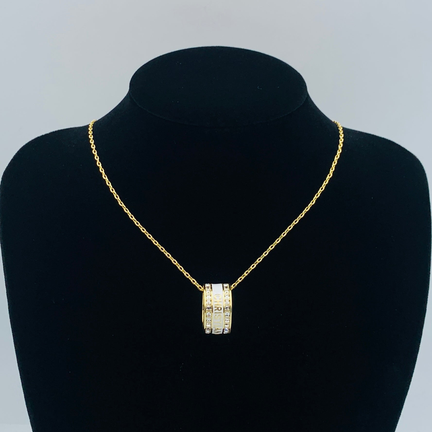 LuxluxHouse Low Price And High Quality Accessories Dior