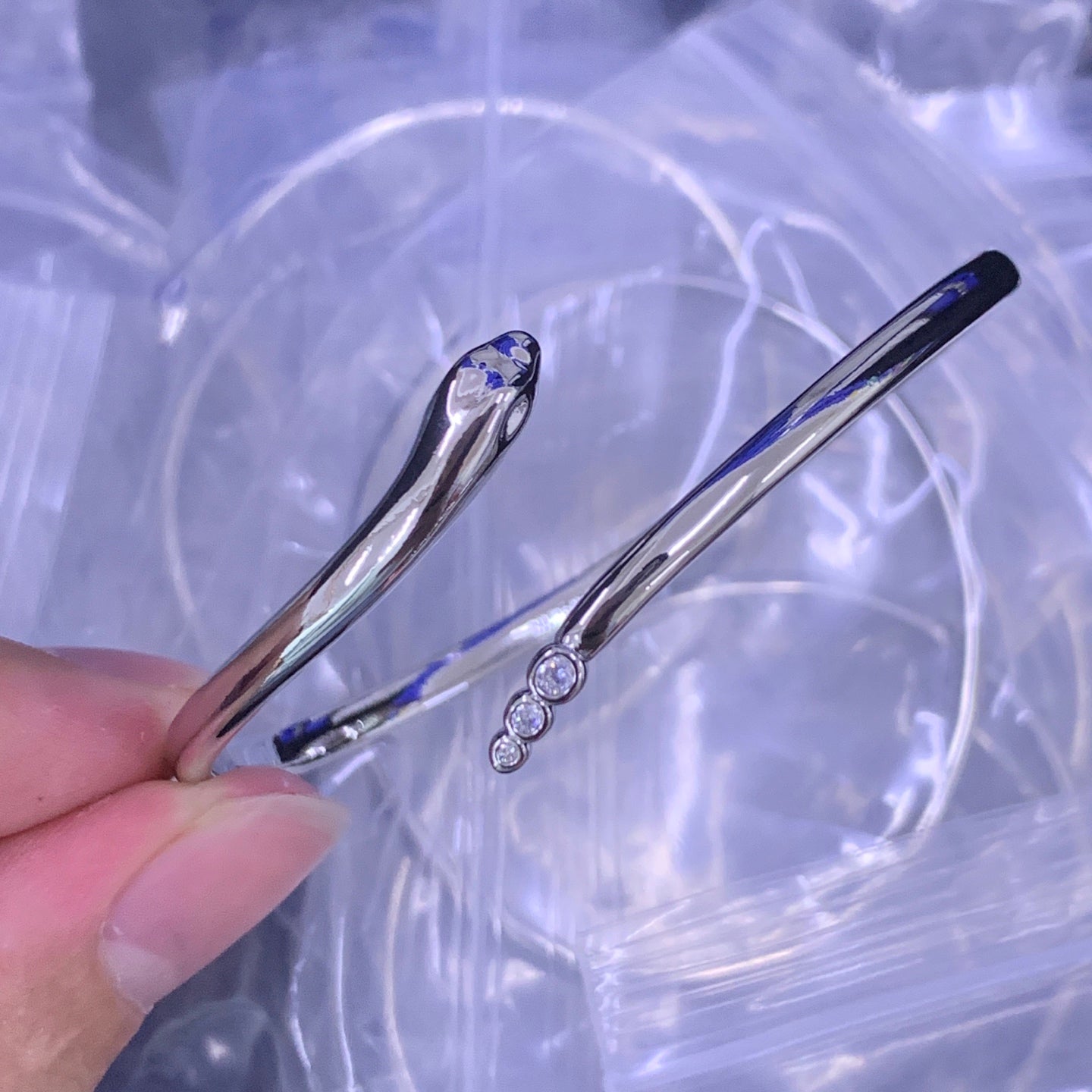 LuxluxHouse Low Price And High Quality Accessories Tiffany