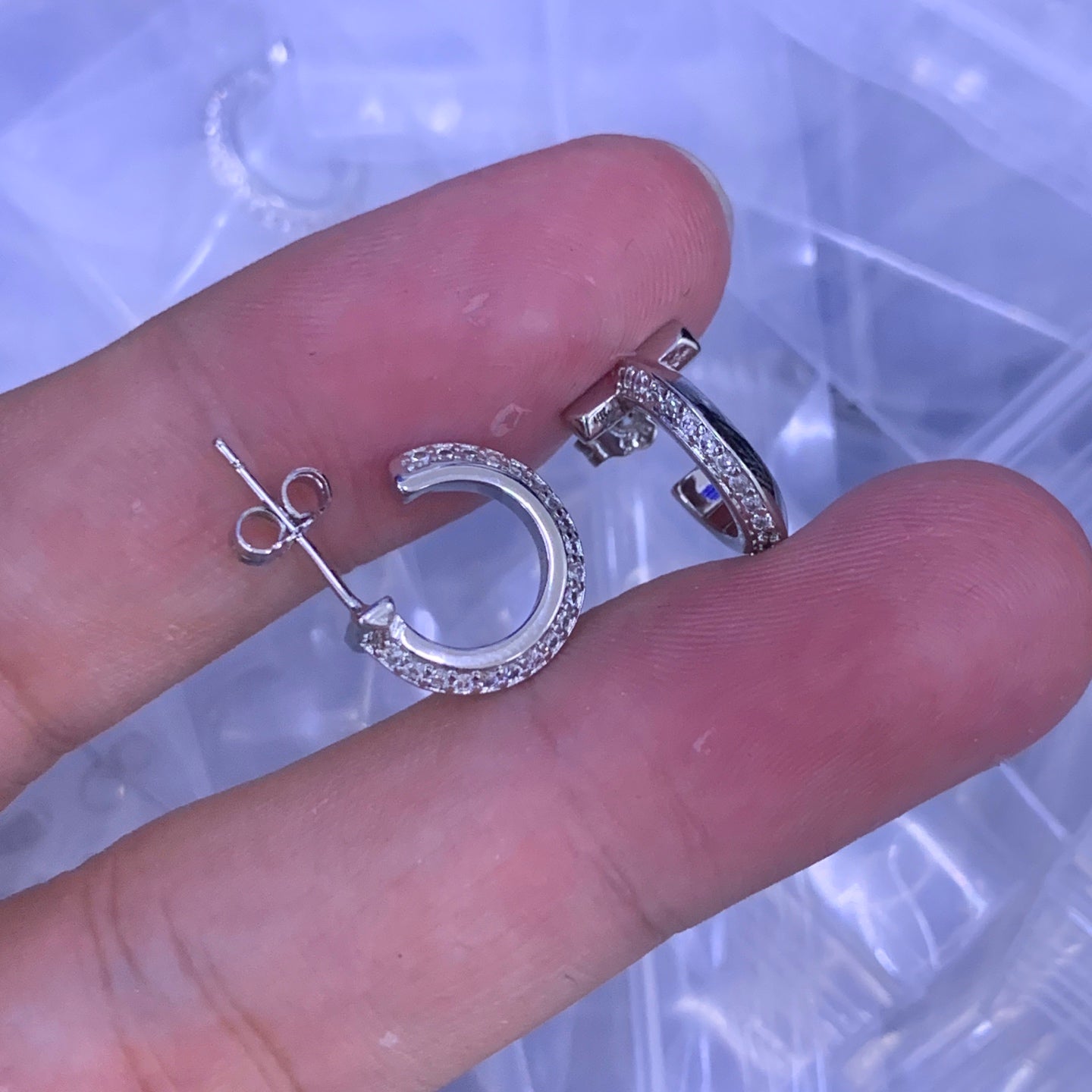 LuxluxHouse Low Price And High Quality Accessories Tiffany