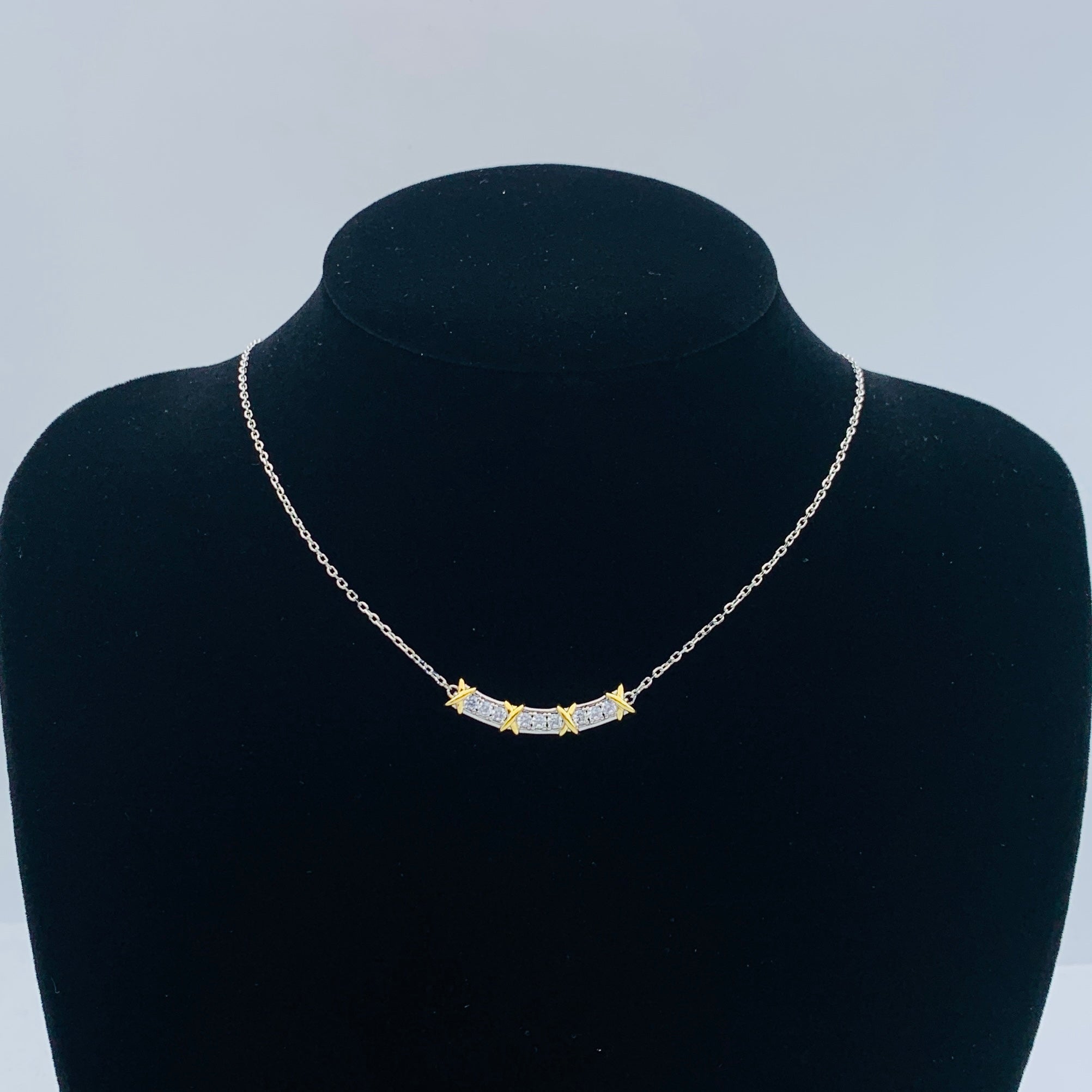 LuxluxHouse Low Price And High Quality Accessories Tiffany