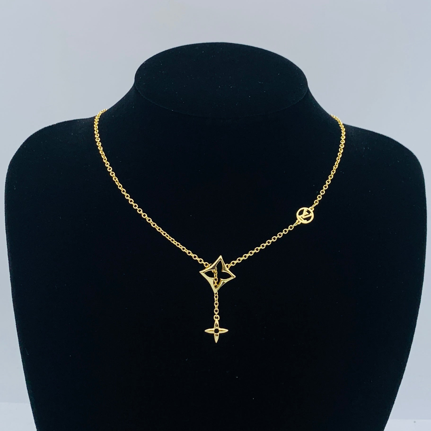 LuxluxHouse Low Price And High Quality Accessories Louis Vuitton