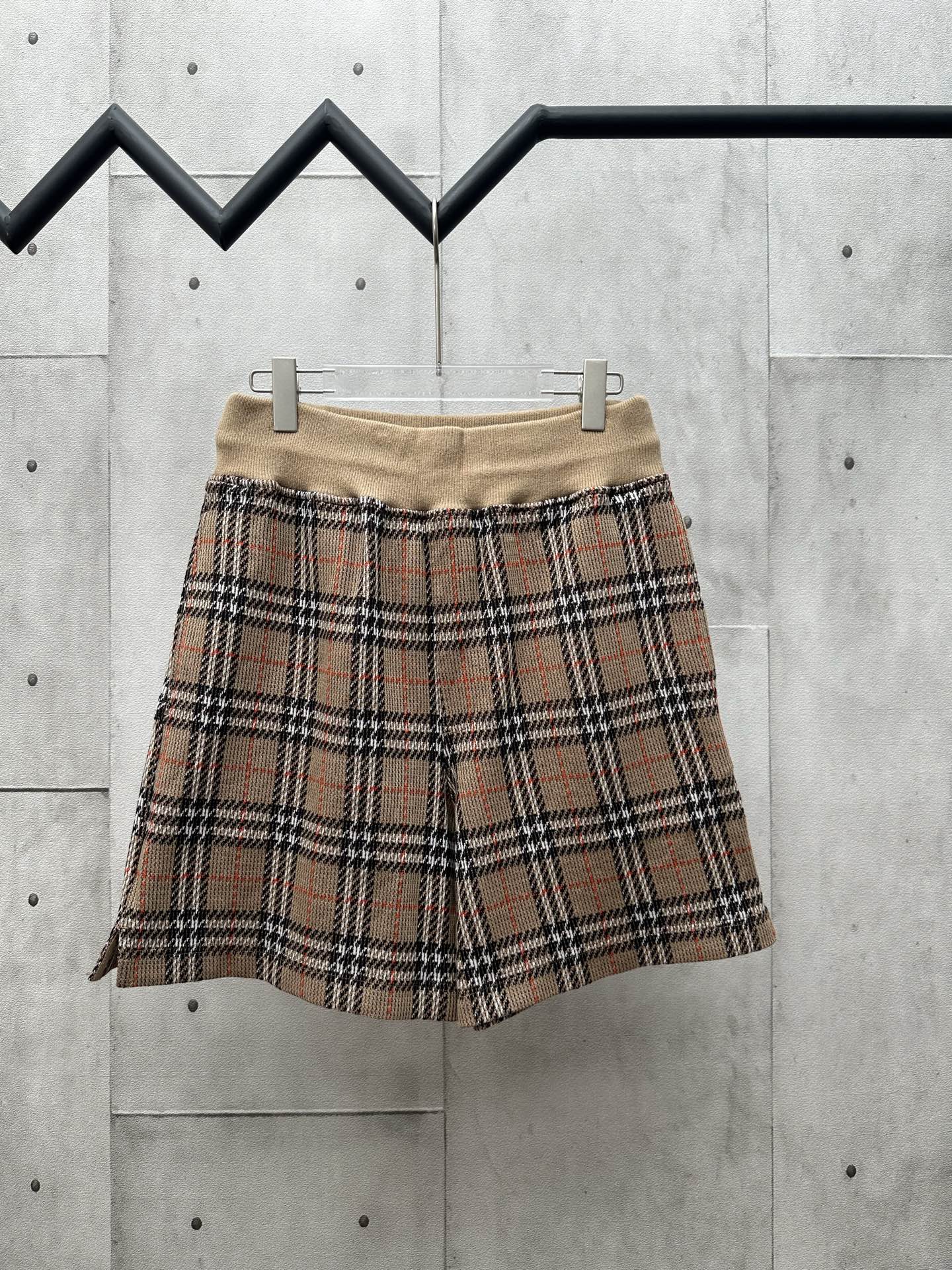 LuxluxHouse Best Quality Clothes Burberry Pants