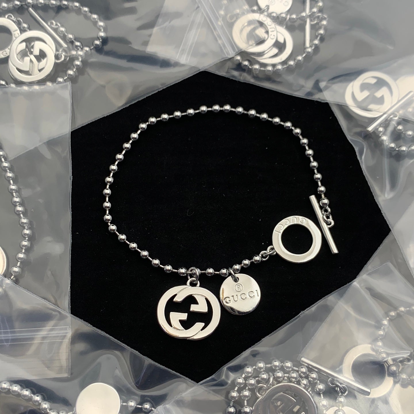 LuxluxHouse Low Price And High Quality Accessories Gucci